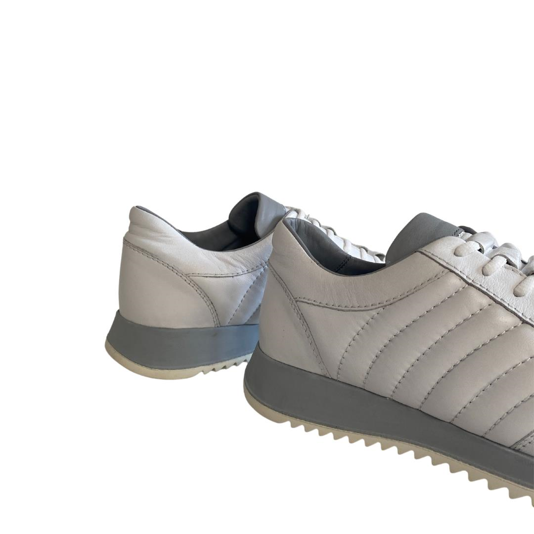 Beyaz Bağcıklı Erkek Sneaker Ayakkabı