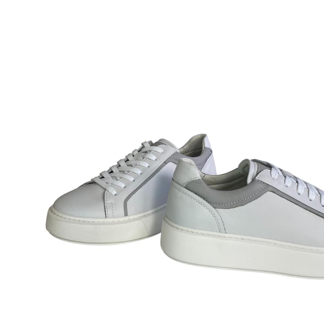 Beyaz Erkek Sneaker