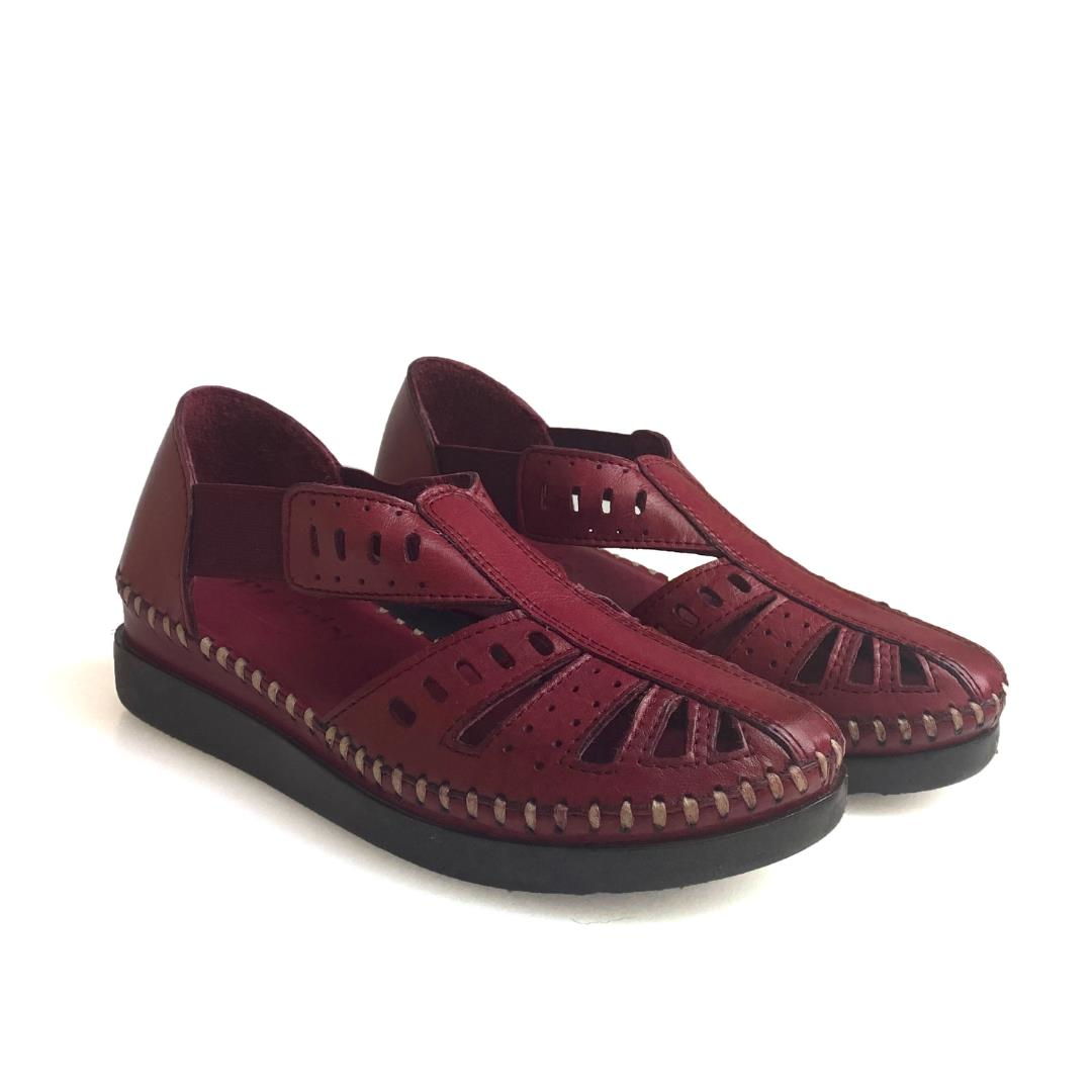 Bordo Lastik Detaylı Günlük Kadın Ayakkabı