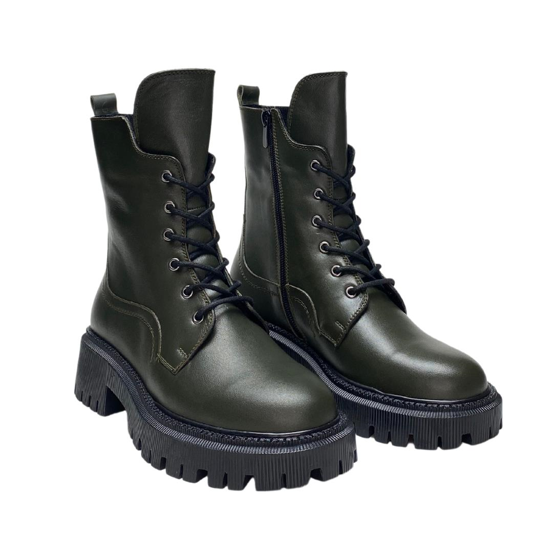 Haki Kadın Postal Bot