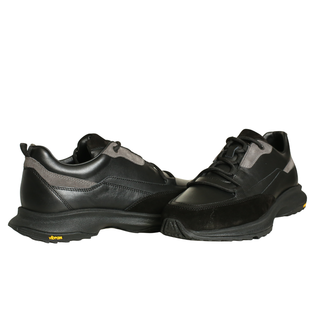 Siyah Deri Bağcıklı Vibram Taban Sneaker