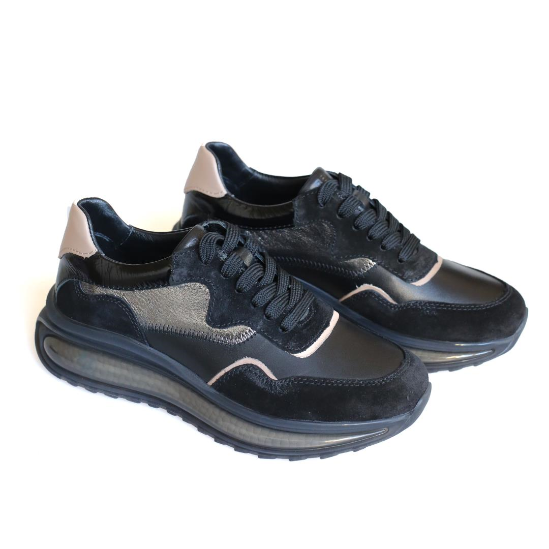 Siyah Deri Kadın Sneaker