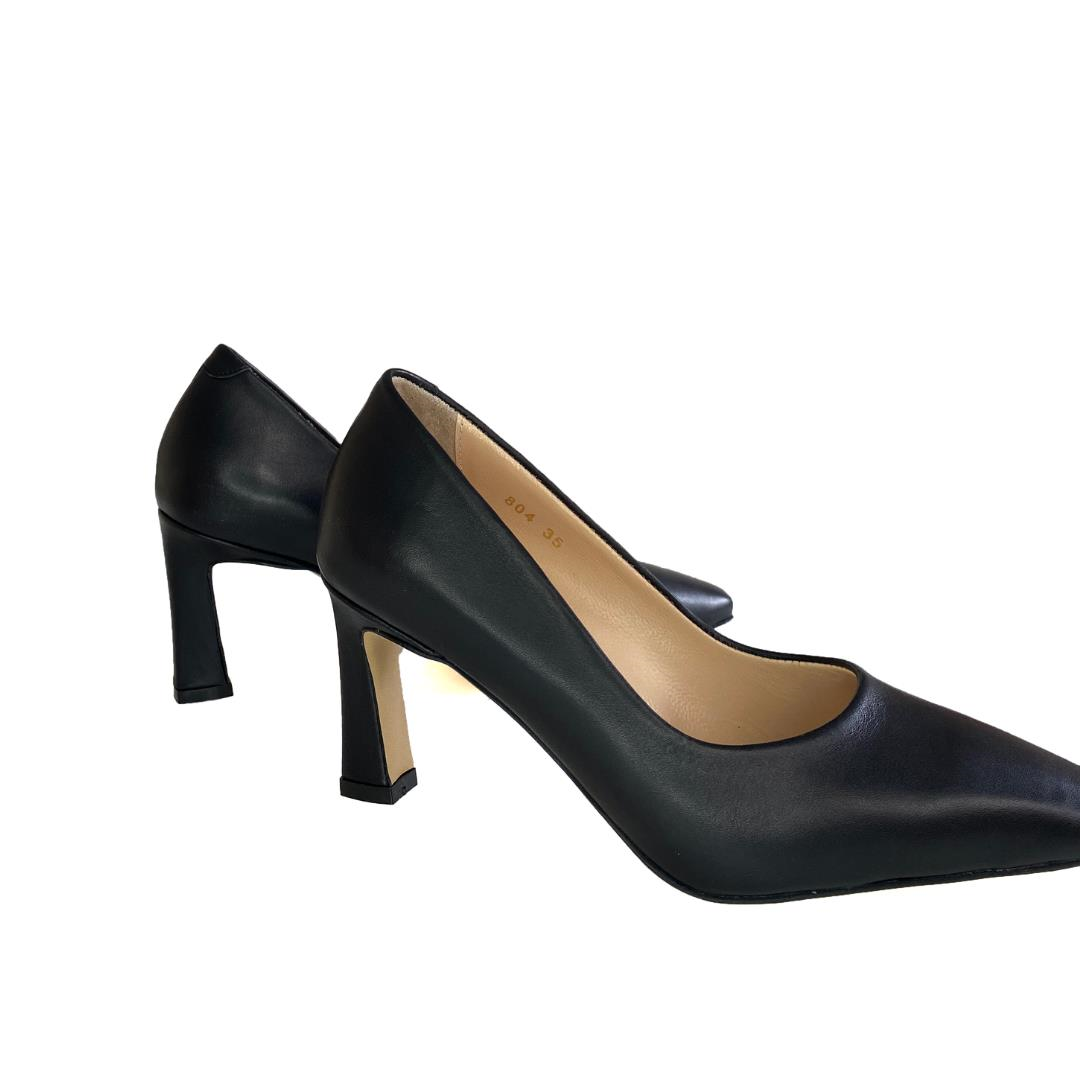 Siyah Deri Kadın Stiletto