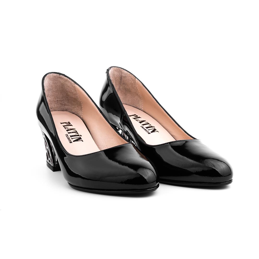 Siyah Rugan Kadın Klasik Topuklu Ayakkabı