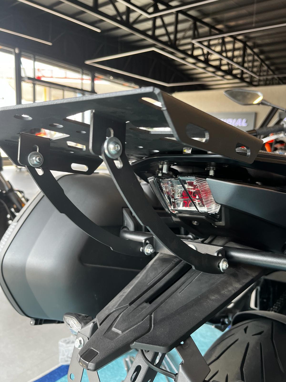 CF Moto 650 MT Topcase Çanta Demiri