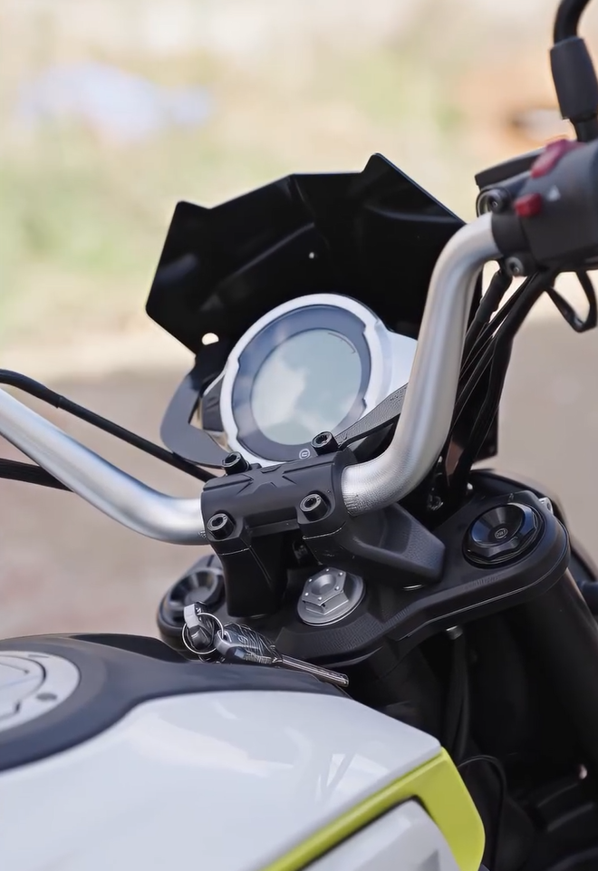 CF Moto CL-X 250 Spor Cam Siperlik Pleksi