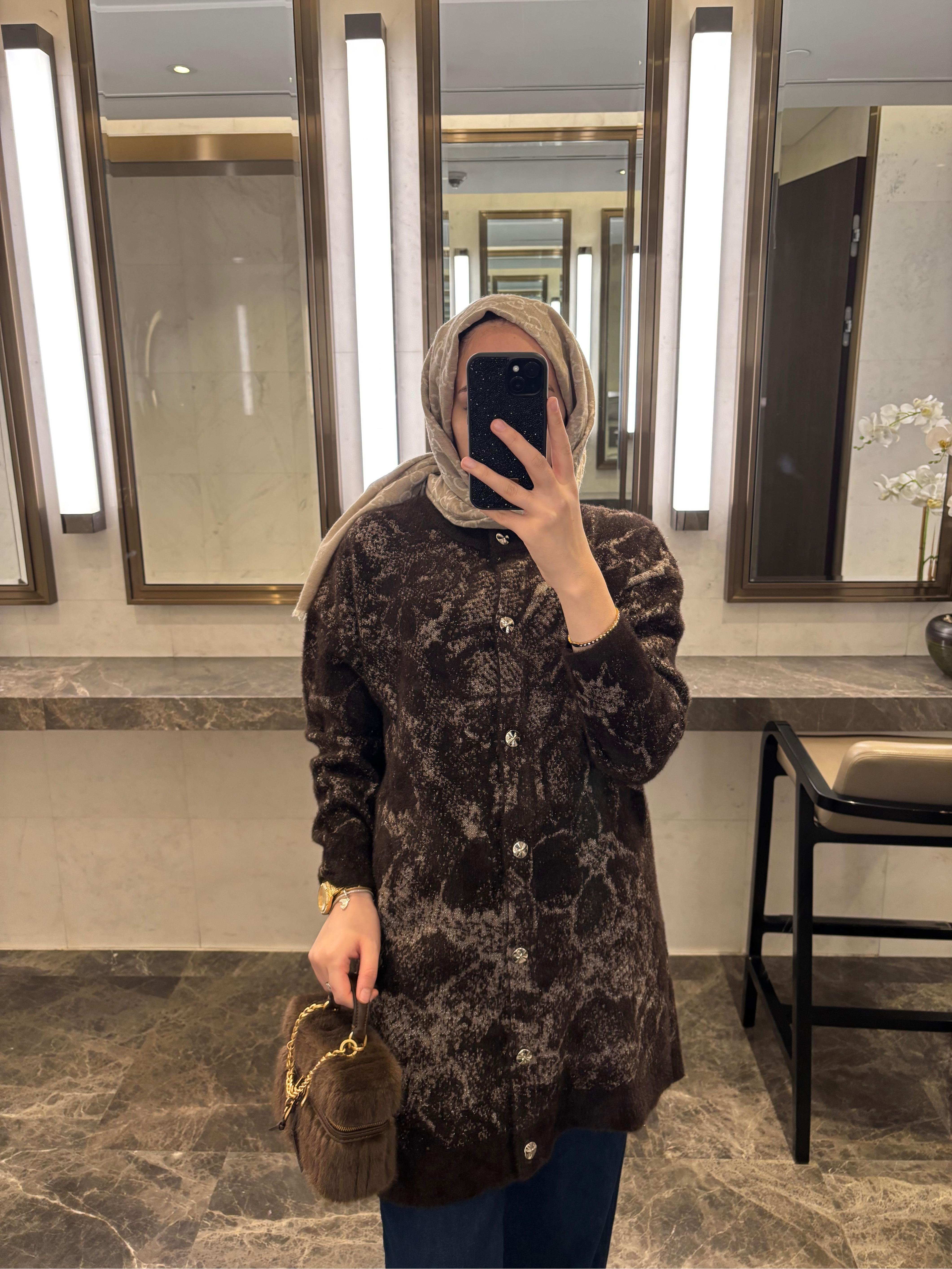 Çiçekli Kahve Triko Hırka