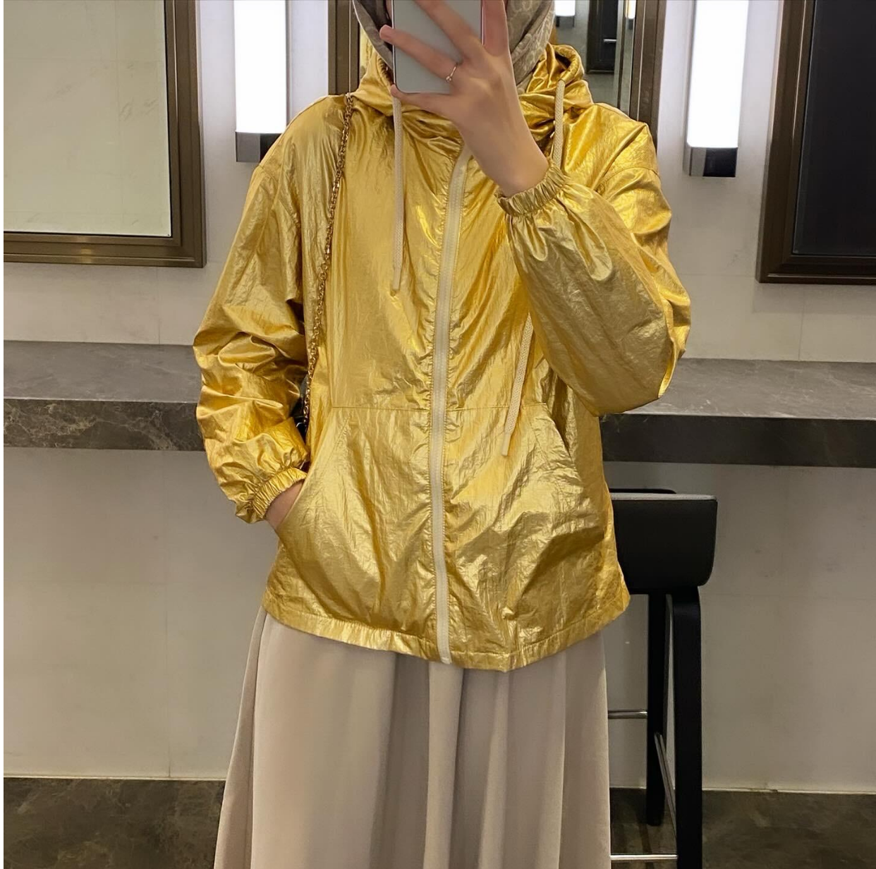 Gold Renk Yağmurluk