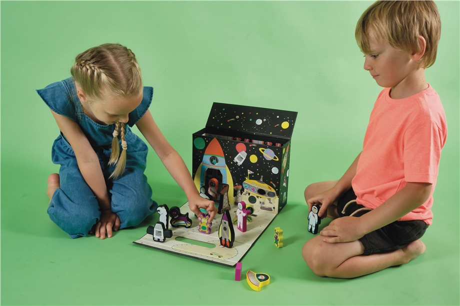 FLOSS & ROCK Ahşap Figürlü Oyun Kutuları / Space