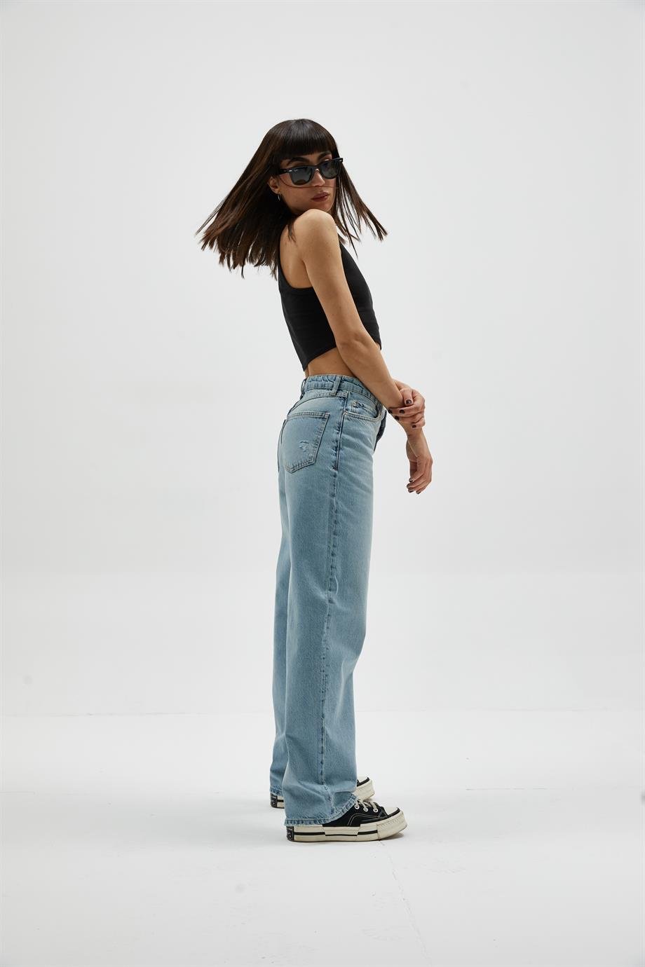 Acık Mavi Straight Jean 