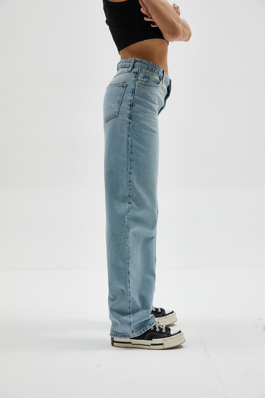 Acık Mavi Straight Jean 