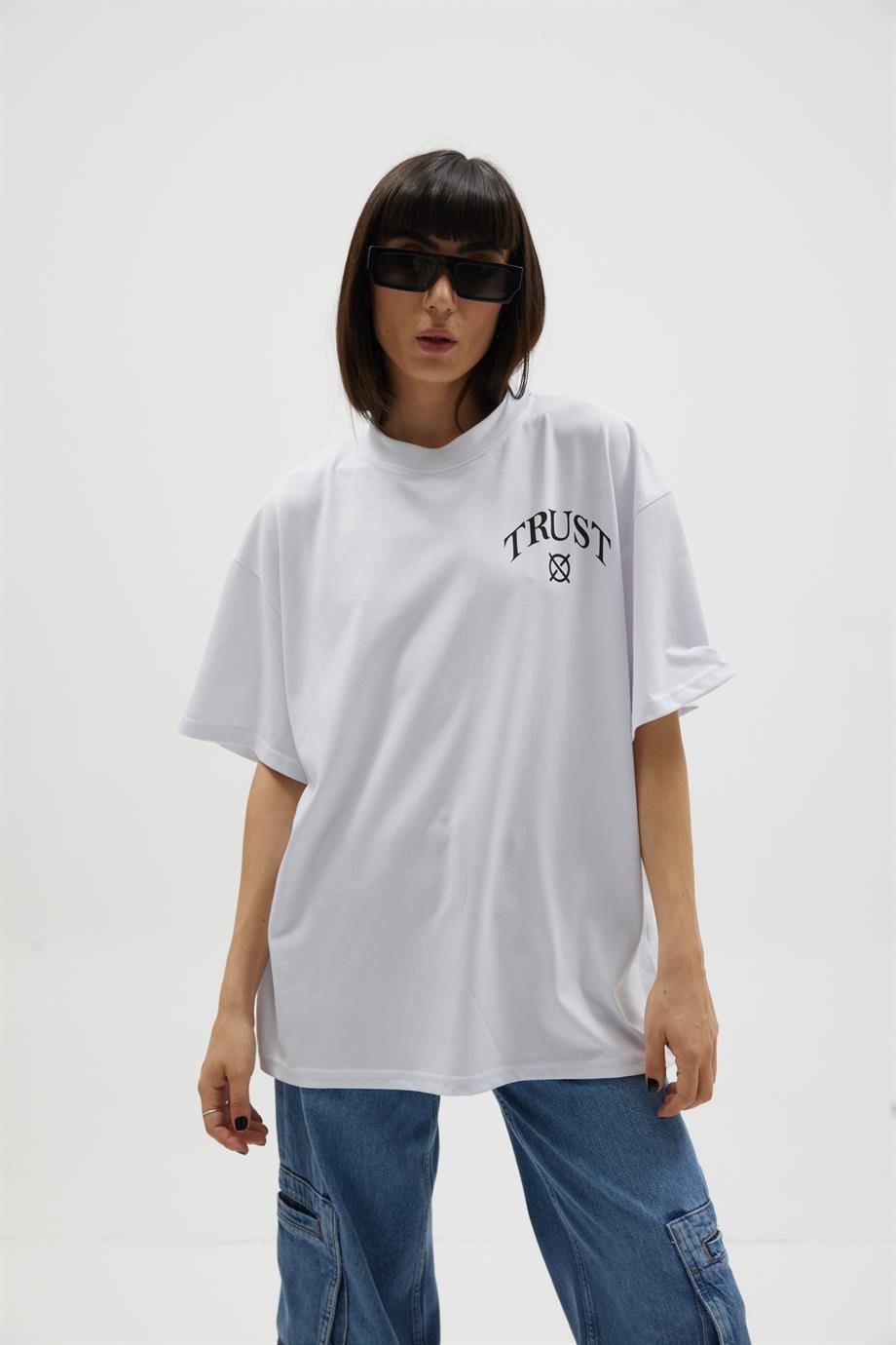 Beyaz Sloganlı Oversize T-Shirt