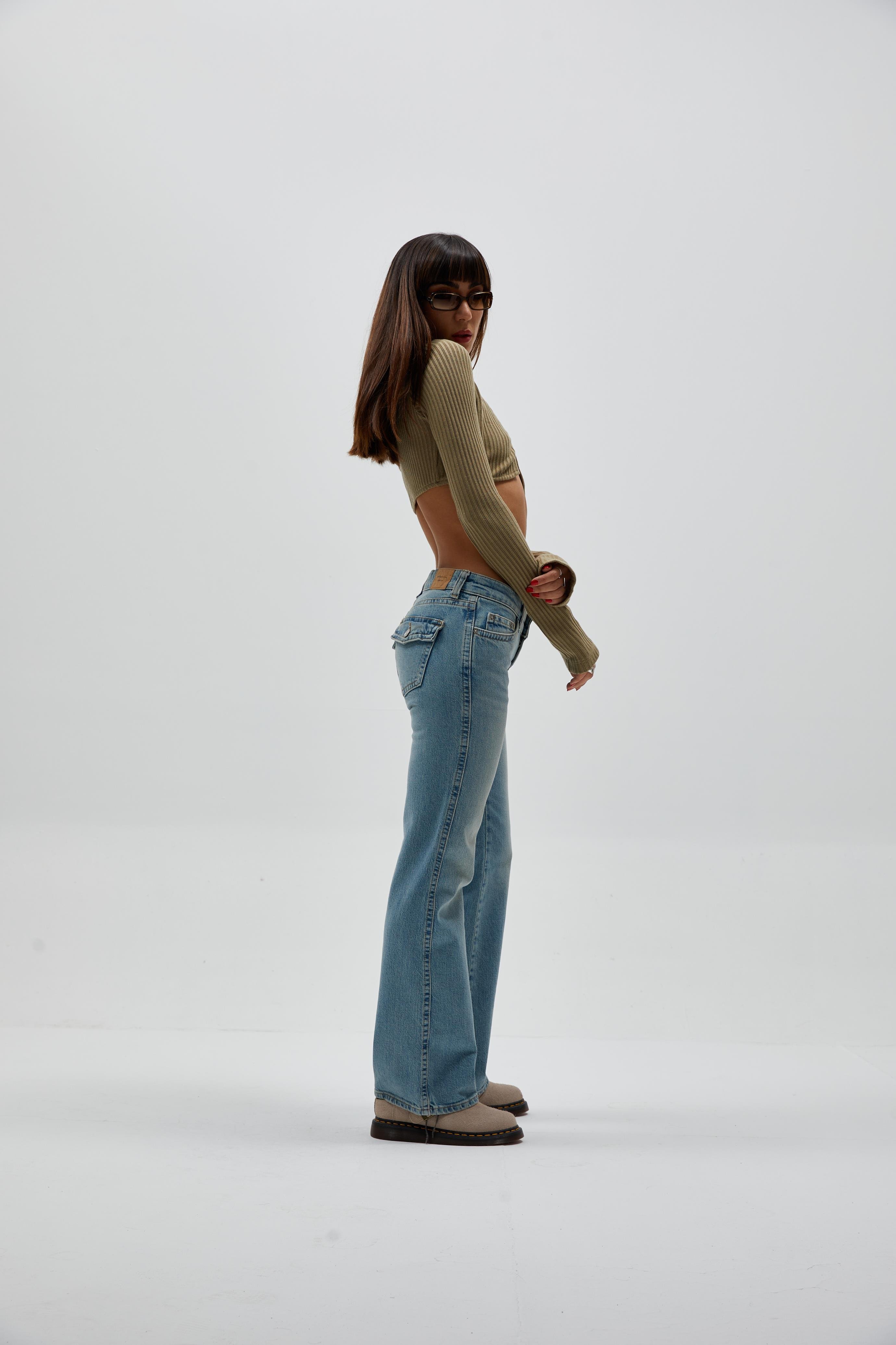 Düşük Bel Cep Detaylı Jean