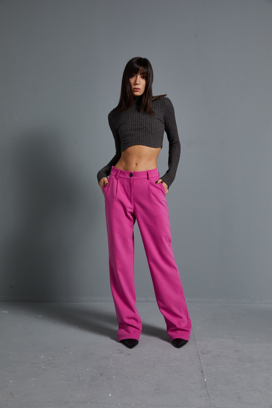 Pembe Tek Pileli Pantolon