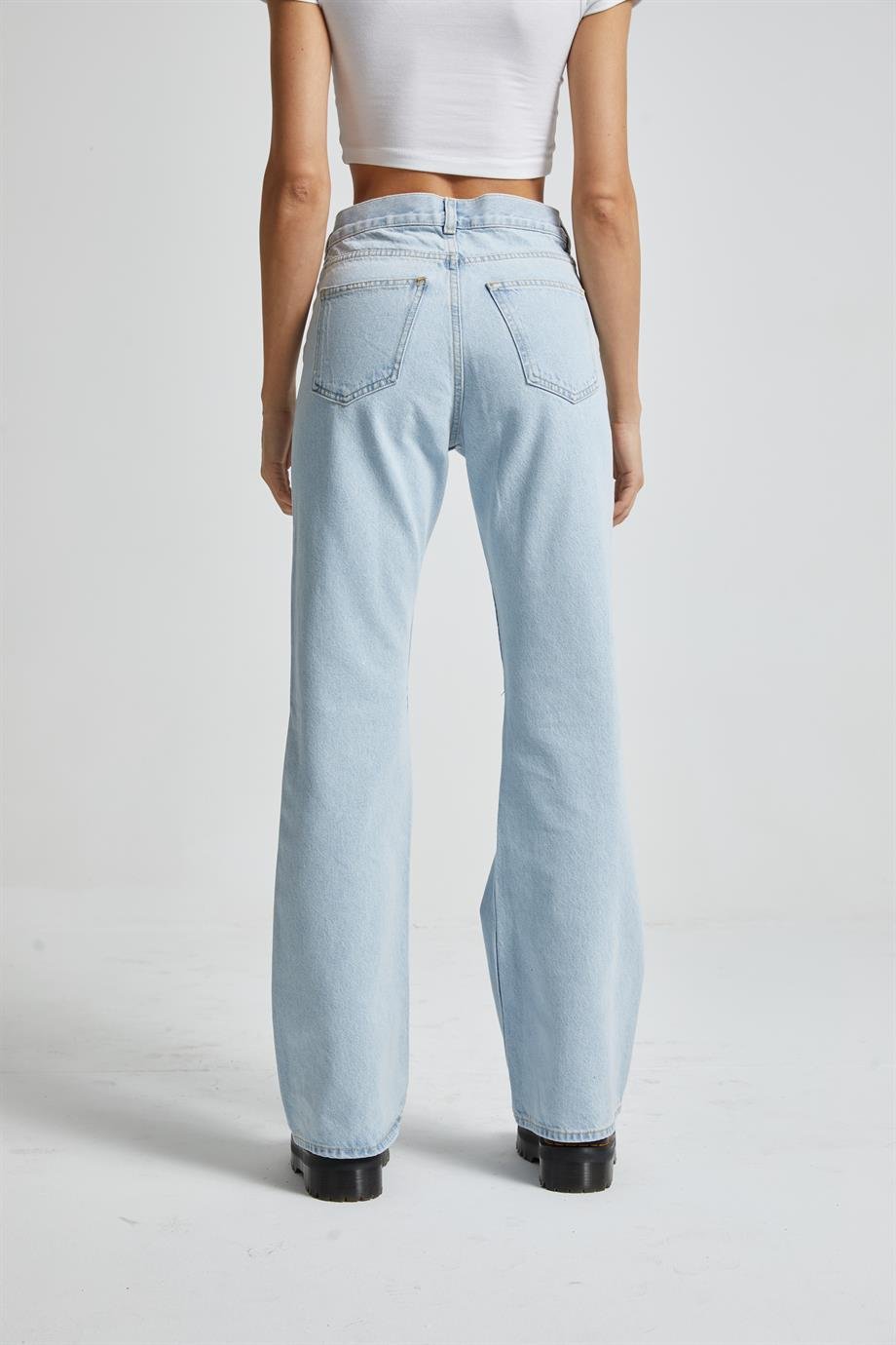 Regular Flare Jean