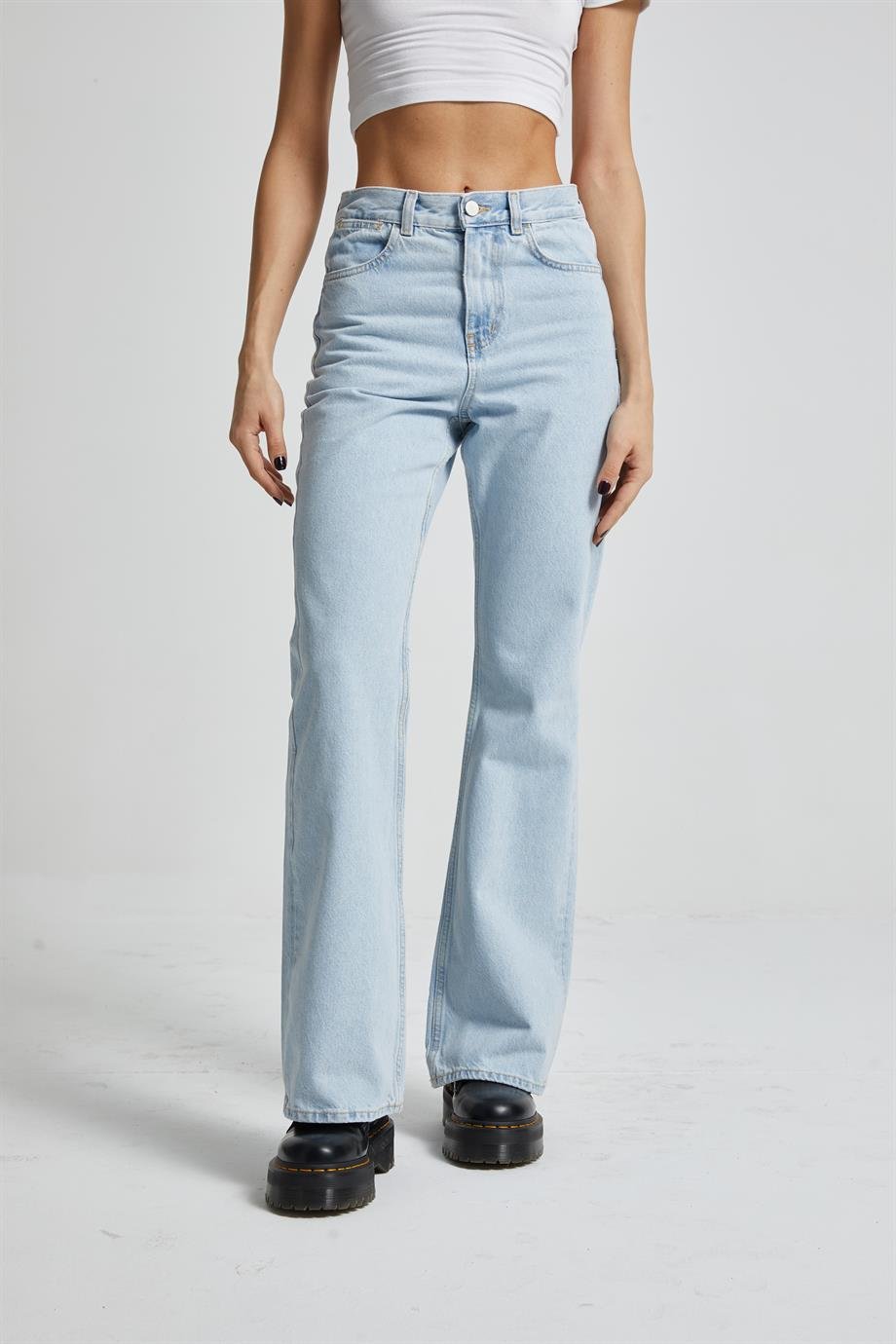 Regular Flare Jean