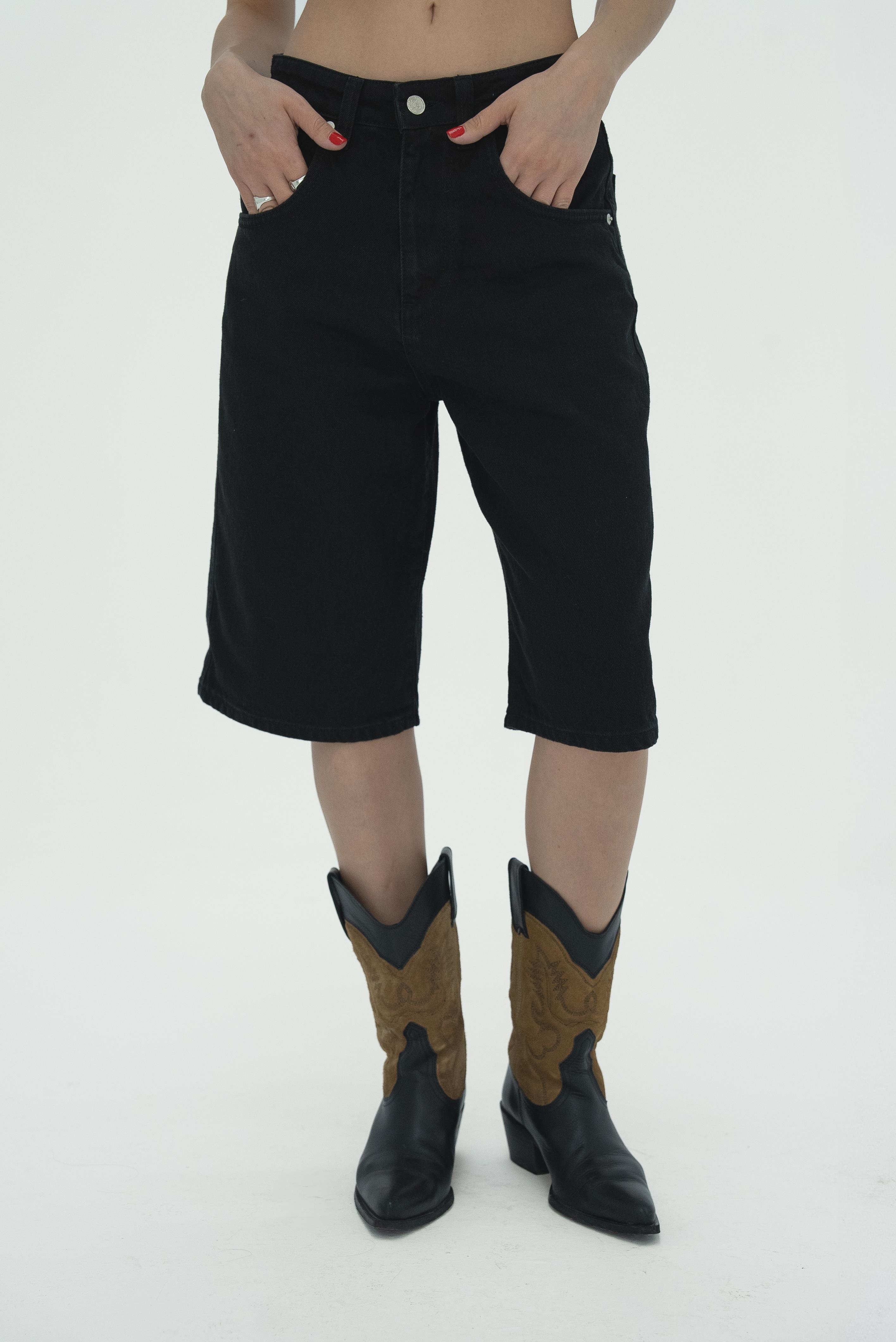 Siyah Denim Bermuda Şort