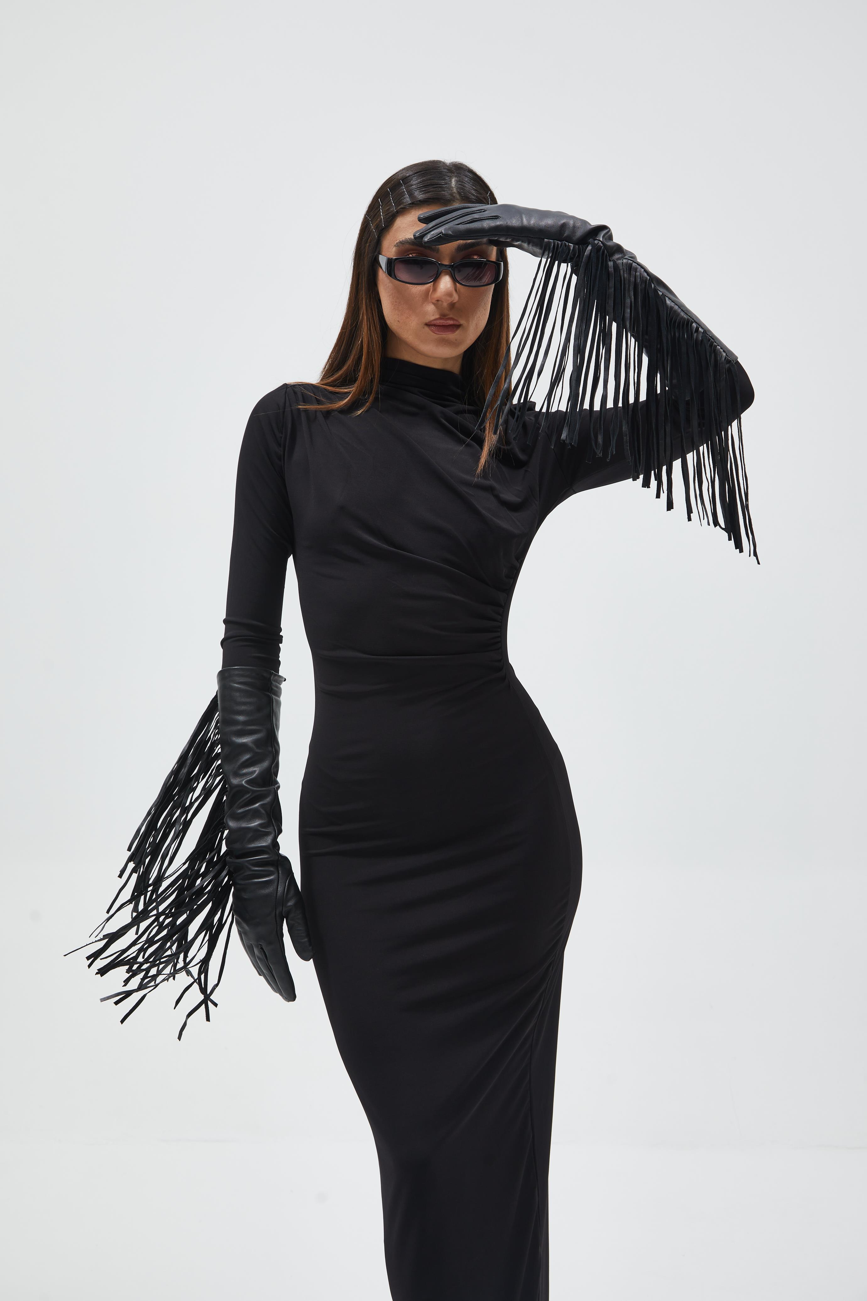 Siyah Drape Detaylı Elbise