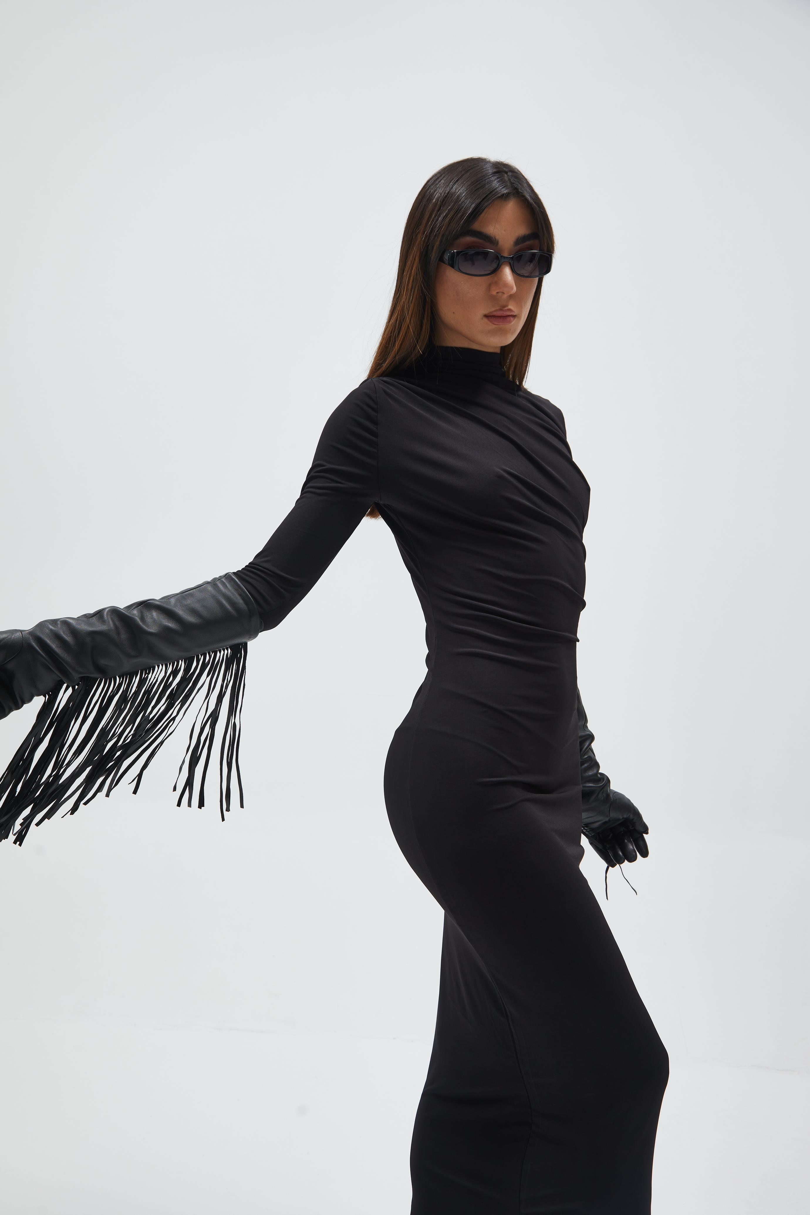 Siyah Drape Detaylı Elbise