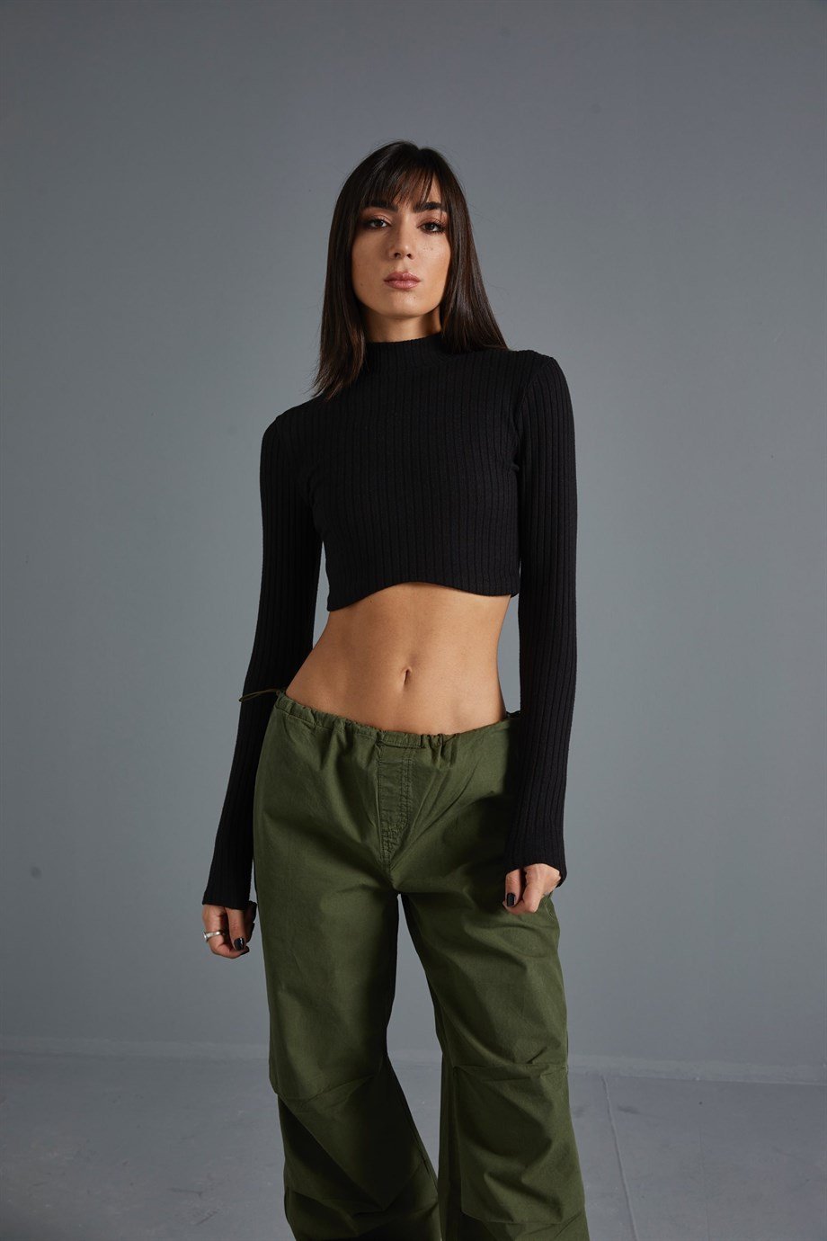 Siyah Fitilli Pamuk Top