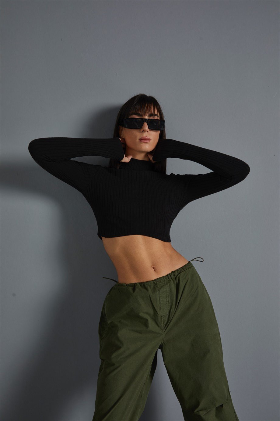 Siyah Fitilli Pamuk Top