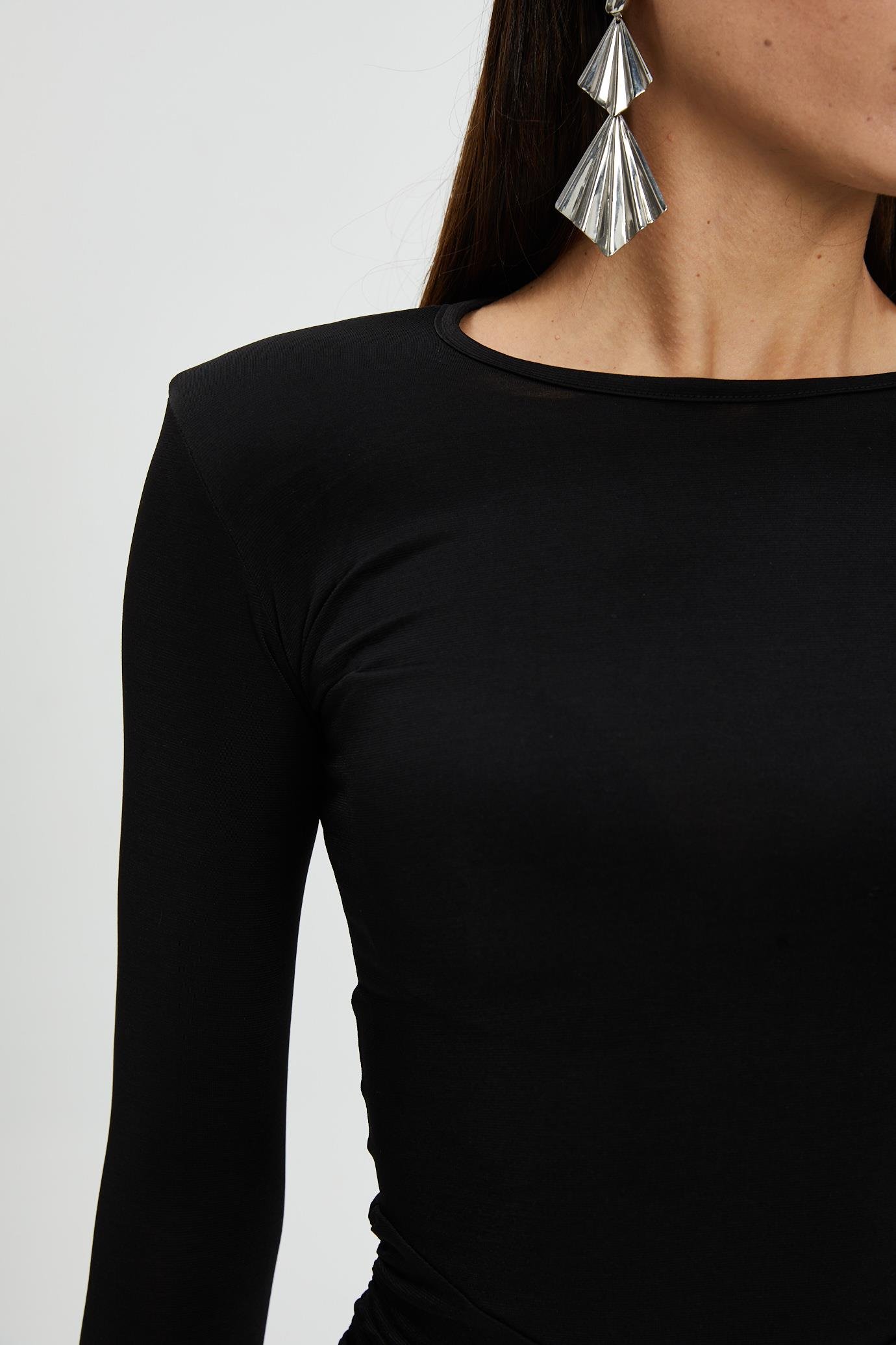 Siyah Vatkalı Drape Elbise