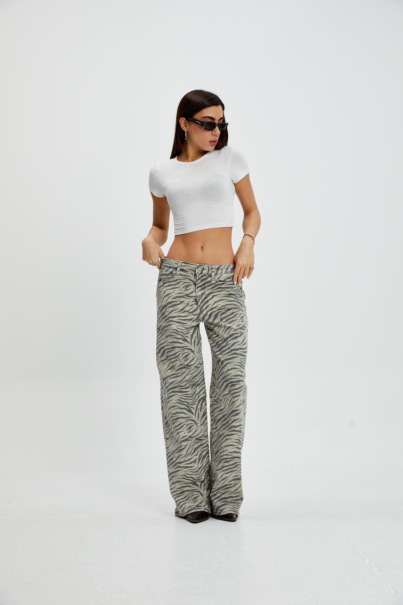 Soluk Efektli Zebra Desen Jean