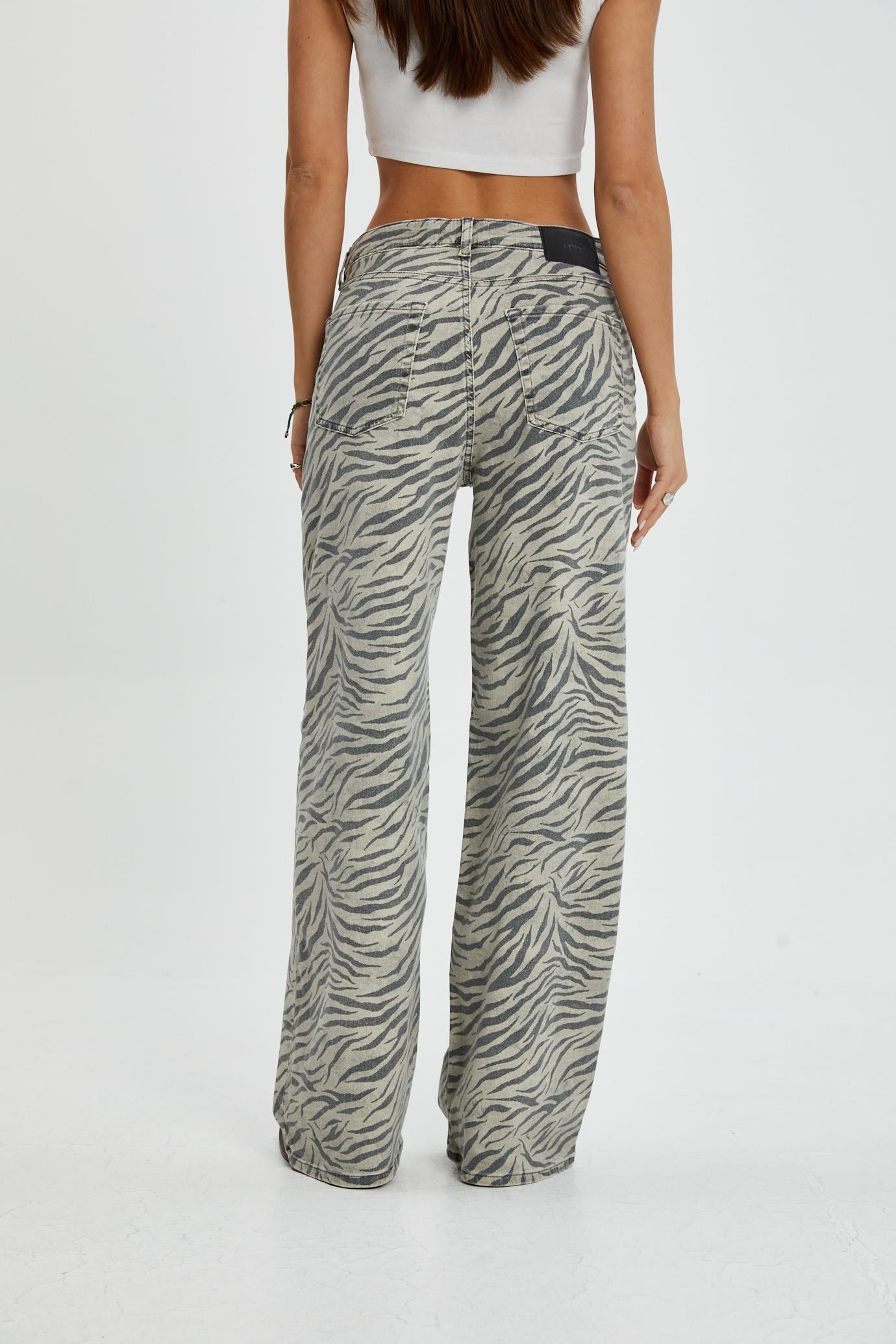 Soluk Efektli Zebra Desen Jean