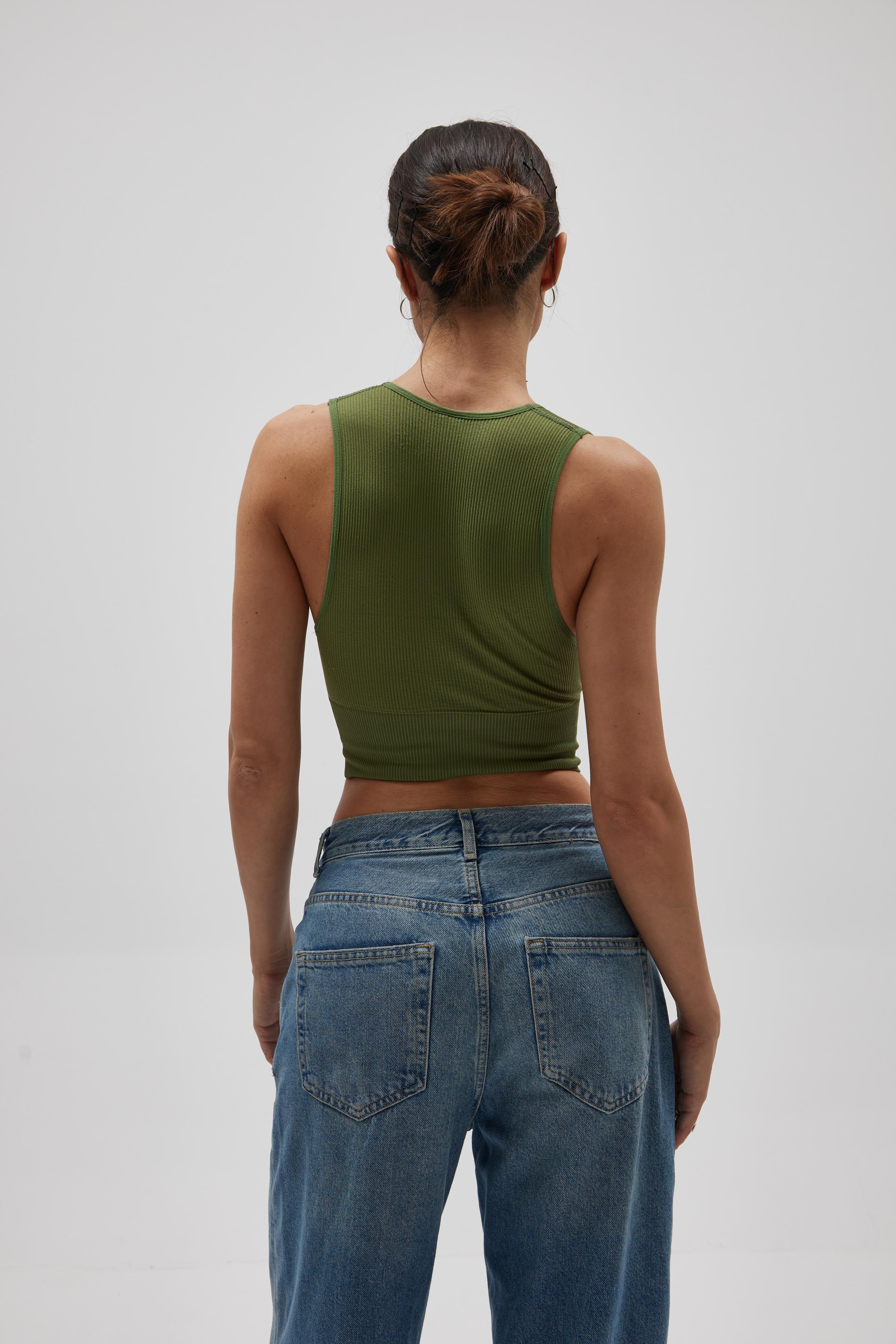 Yeşil V Yaka Top