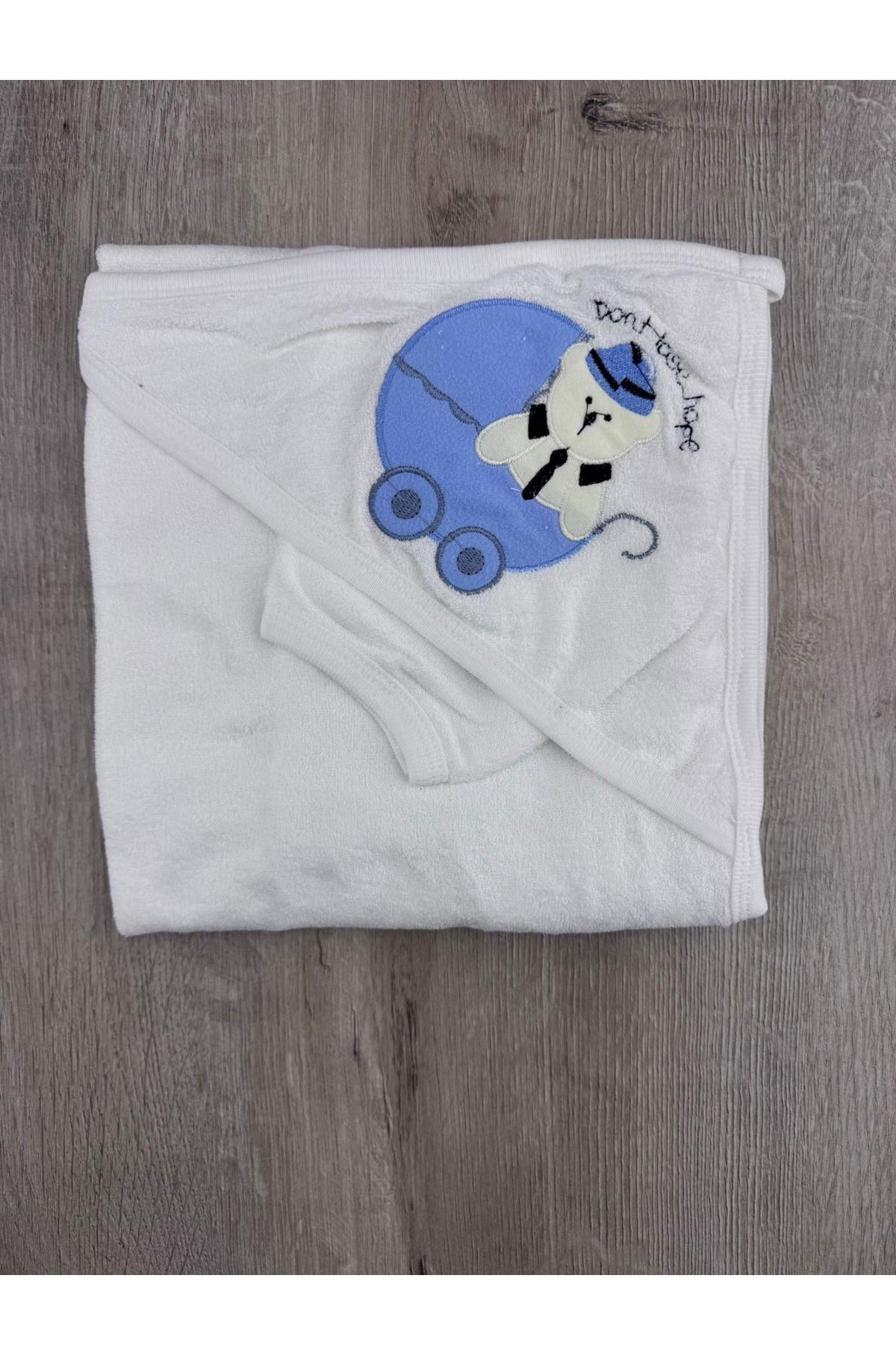 #260218 Bebek Arabasındaki Ayıcık Desenli Tek Kat Banyo Havlusu