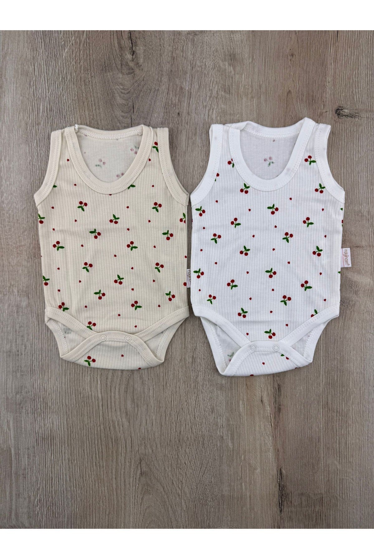 #260358 (0-36 Ay) Minik Kiraz Desenli Askılı Çıtçıtlı Badi