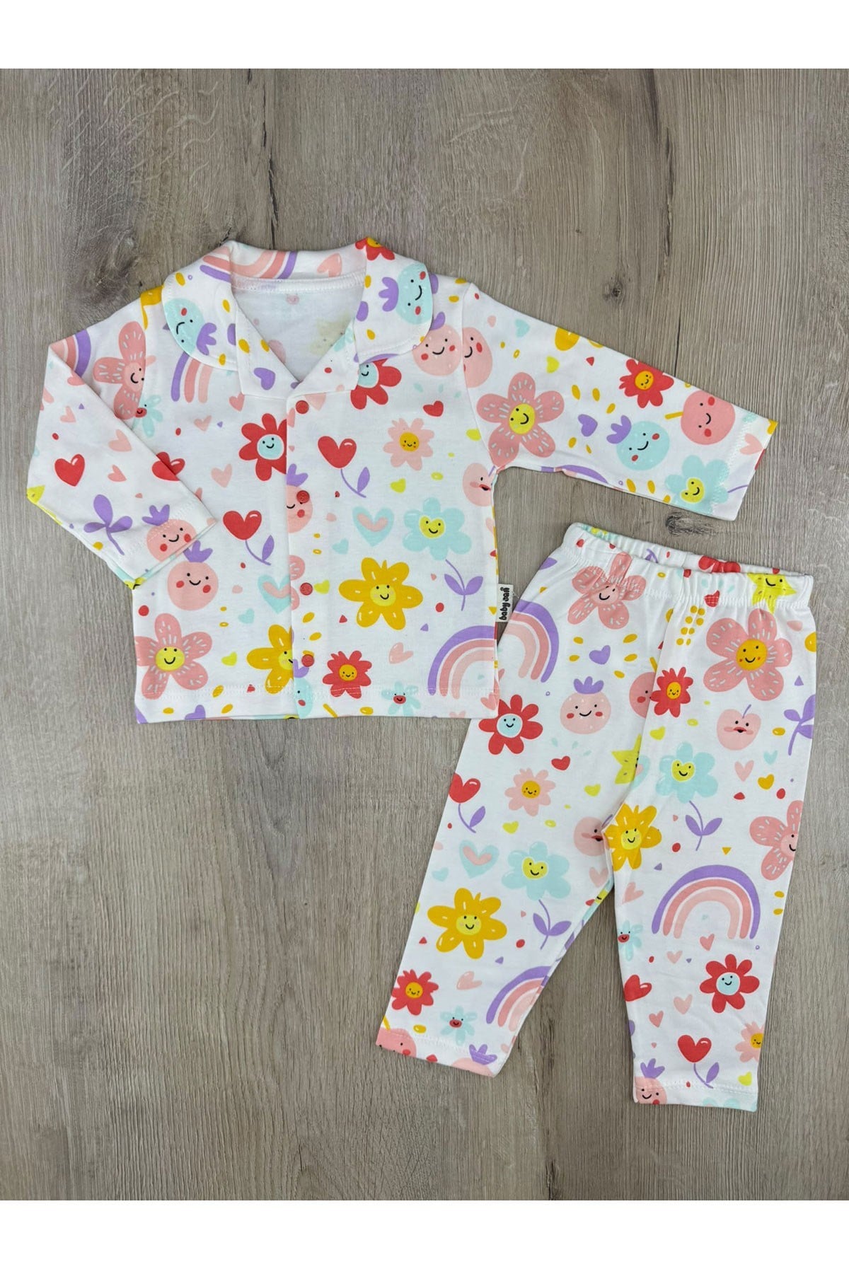 Babycan (3-12  Ay) Papatyalar Desenli Önden Düğmeli Pijama Takımı