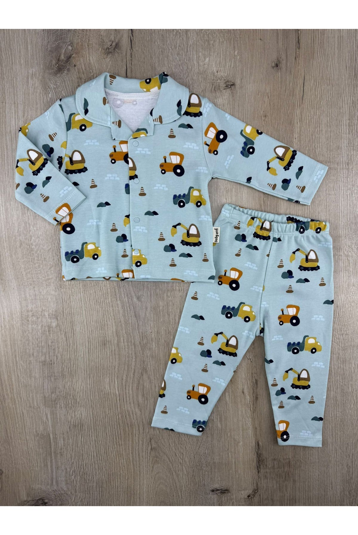 Babycan-41 (3-12 Ay) Kamyon Desenli Önden Düğmeli Pijama Takımı