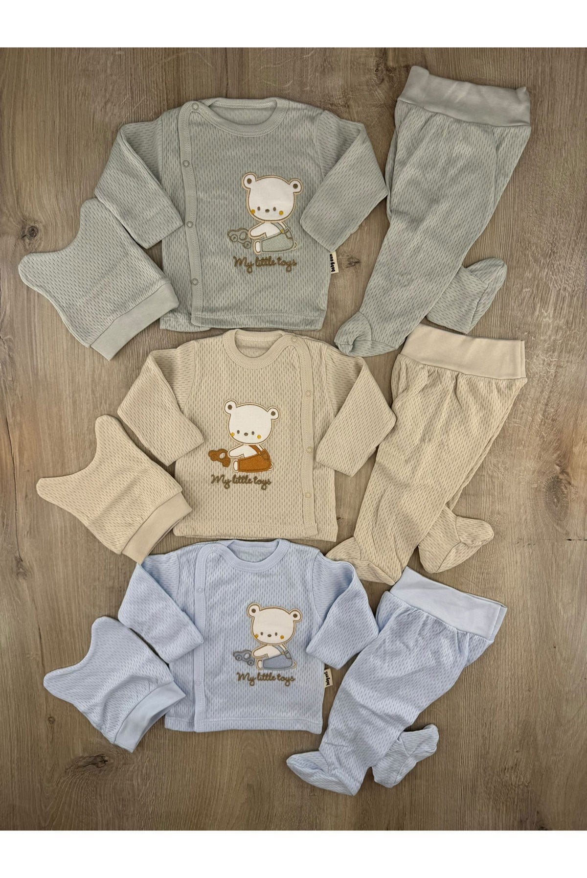 Babycan 9466 (0-3 Ay) Ayıcık Desenli Waffle Kumaş Desenli Kendinden Eldivenli Şapkalı Zıbın Takımı