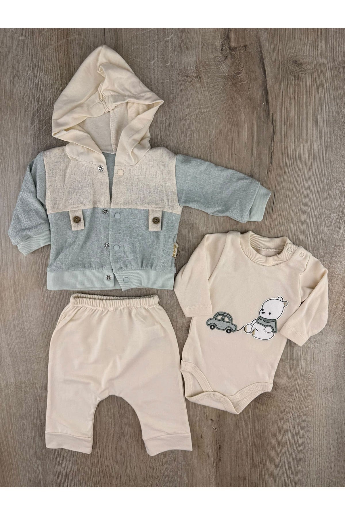 Babyim (0-9 Ay) Ayıcık Araba Desenli Badili Hırkalı Takım