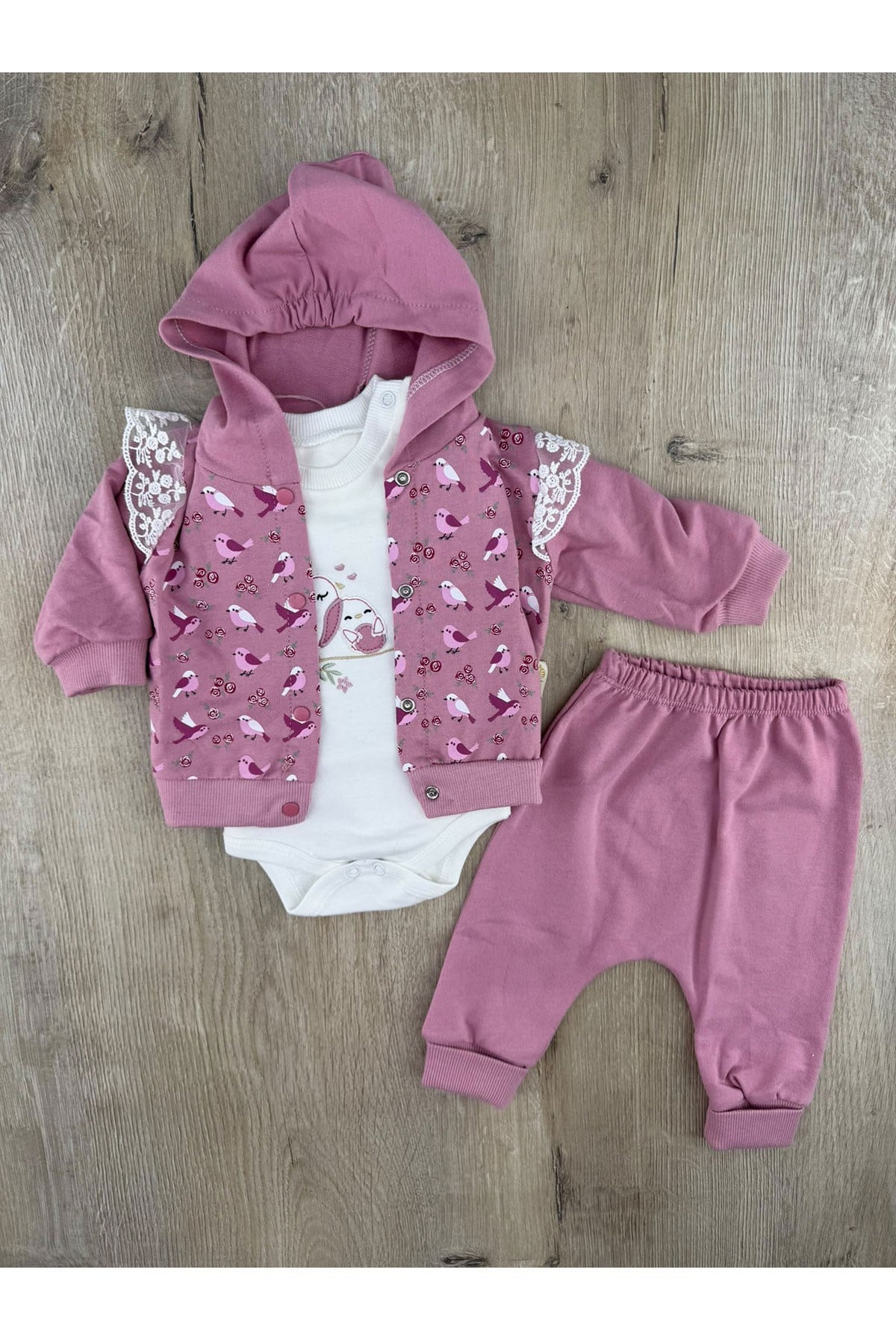 Babyim (0-9 Ay) Daldaki Kuş Desenli Hırkalı 3Lü Takım