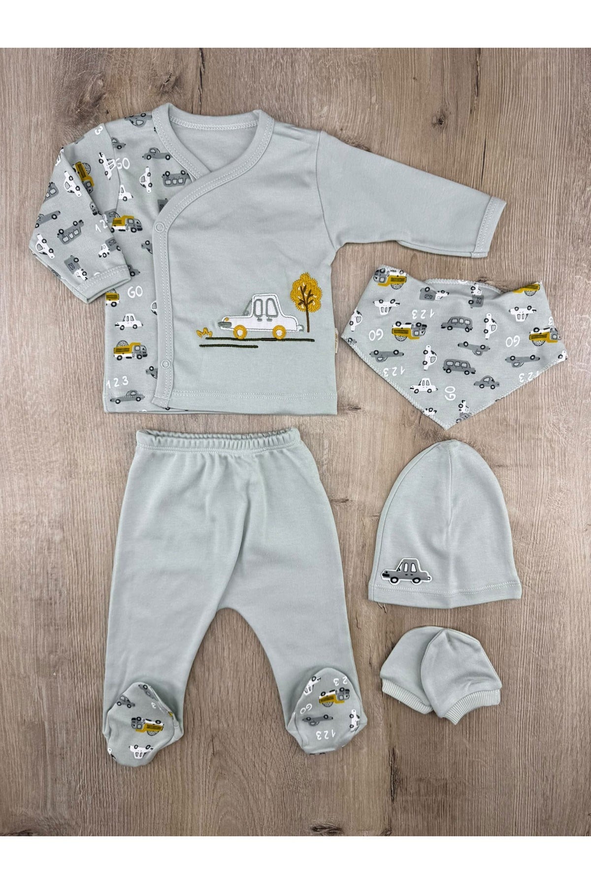 Babyim 2340 (0-3 Ay) Araba Nakışlı Zıbın Takımı