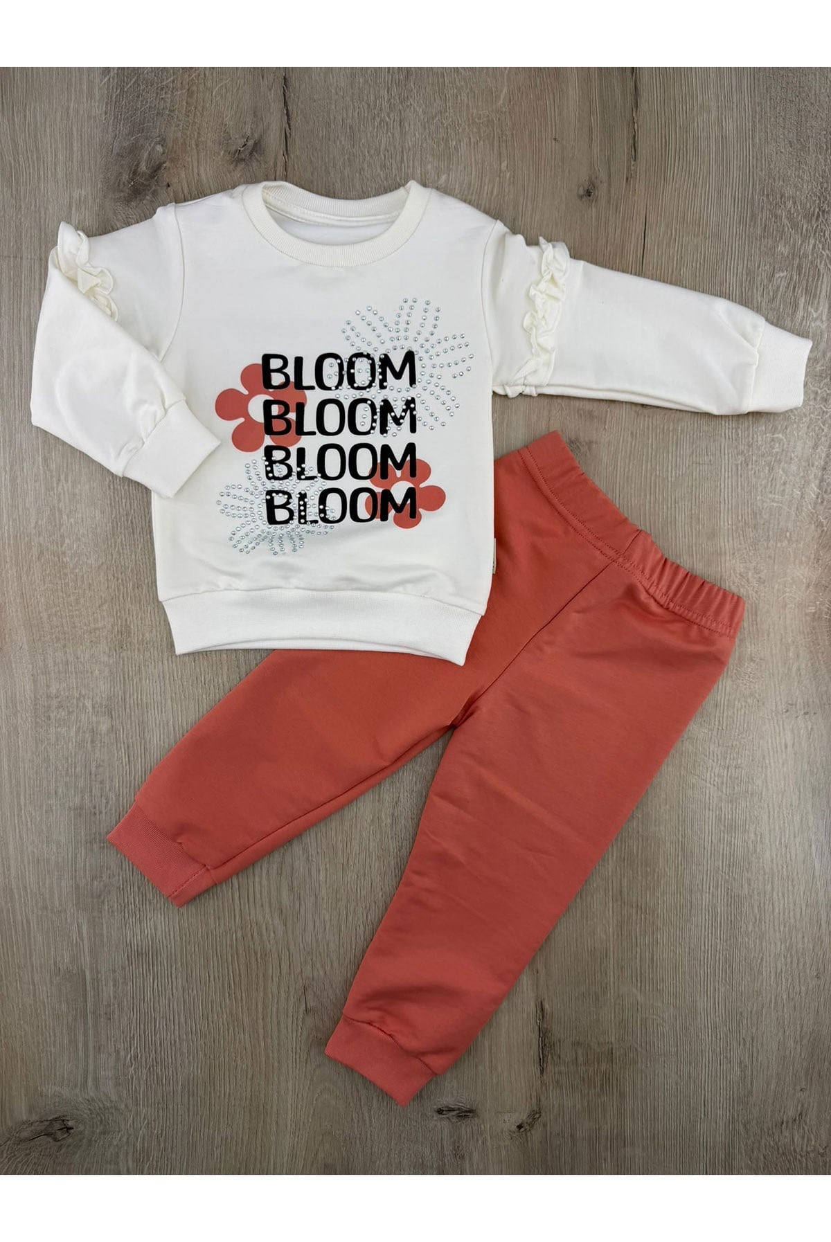 Bambu (1-4 Yaş) Bloom Desenli Mevsimlik Takım
