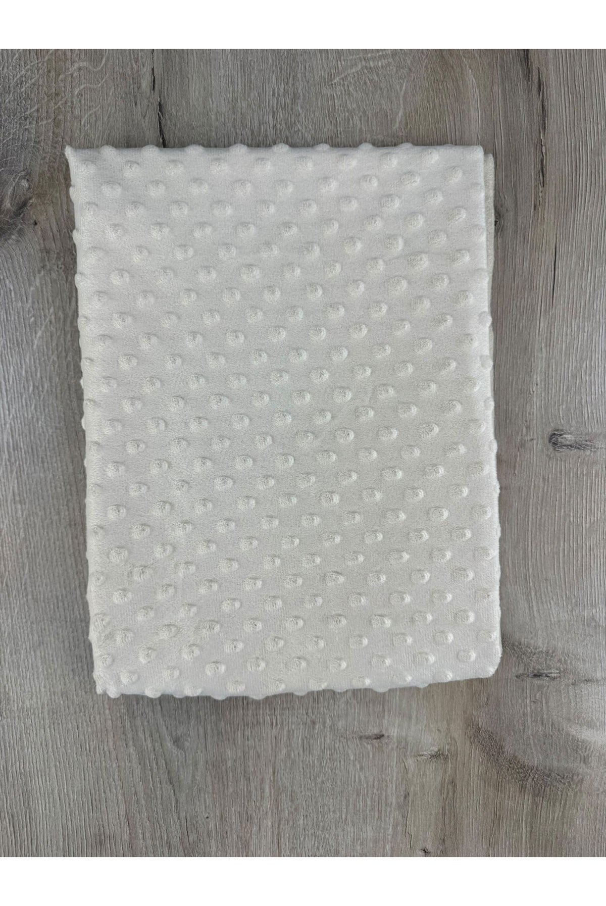 Benekli Nohut Battaniye Ebat 80x90 Cm