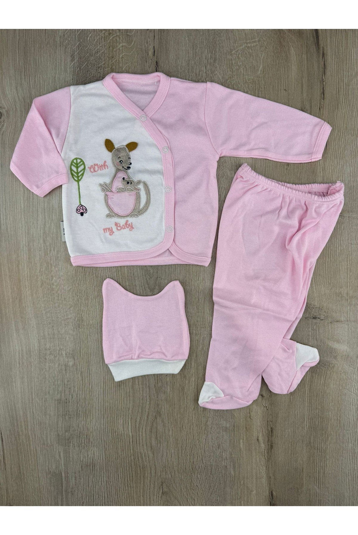 Beyzi Bebe(0-3 Ay) Kanguru Desenli Şapkalı Zıbın Takımı
