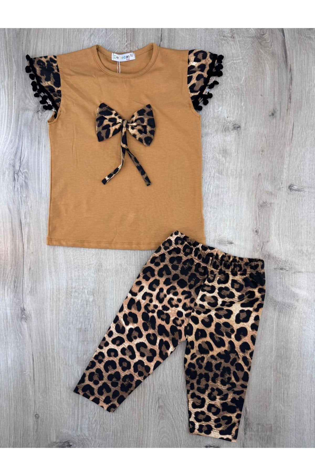 Defne (3-10 Yaş) Fiyonklu Leopar Desenli Taytlı Takım