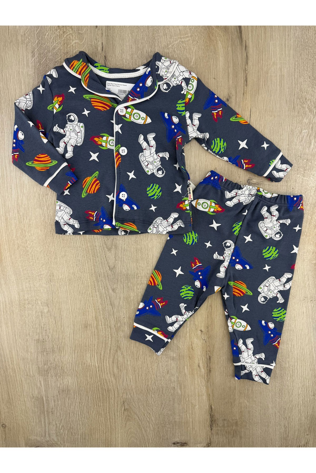 Dolaş (6Ay-6Yaş) Astronot Desenli Düğmeli Pijama Takımı