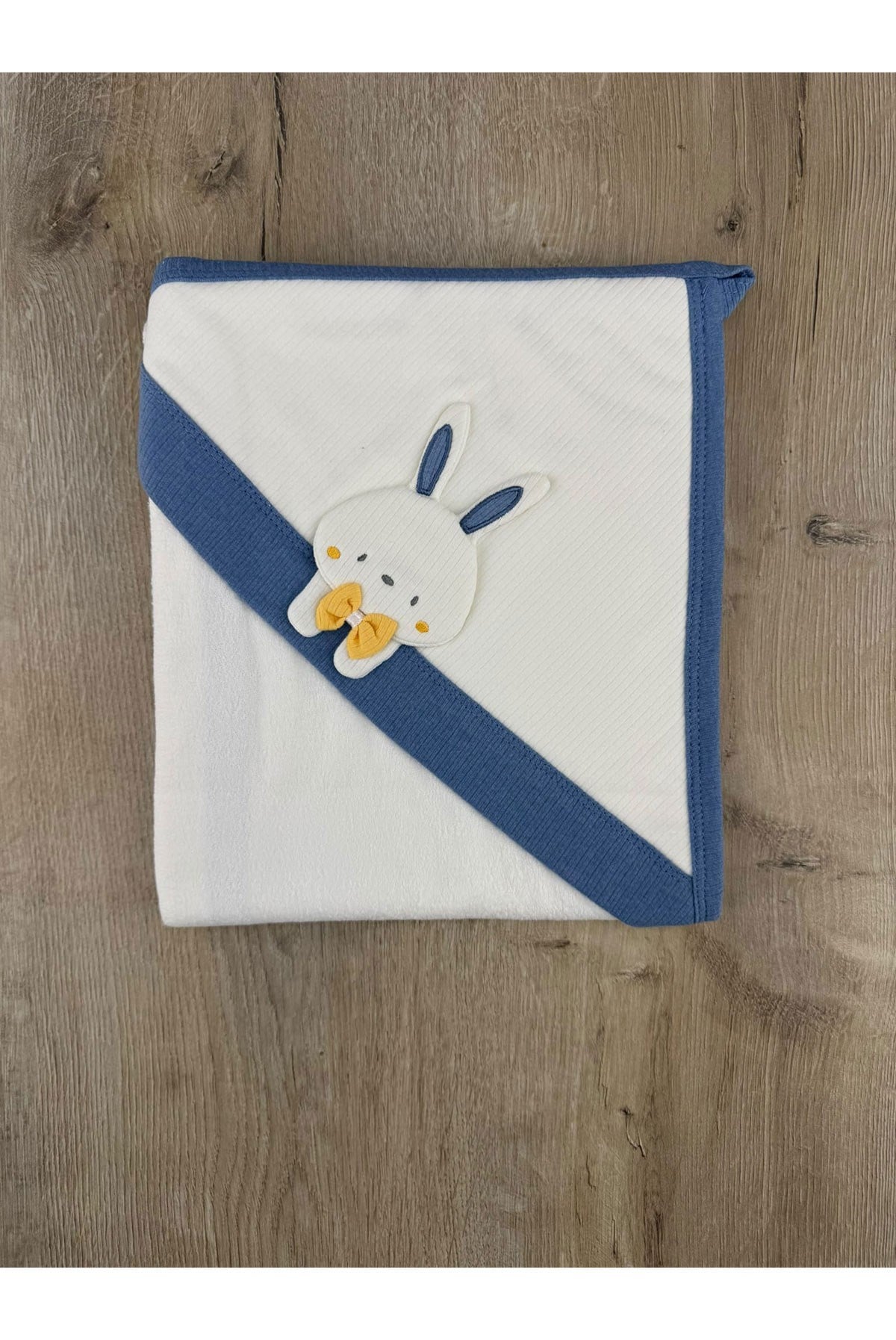 Eke Baby Mobil Tavşan Desenli Banyo Havlusu