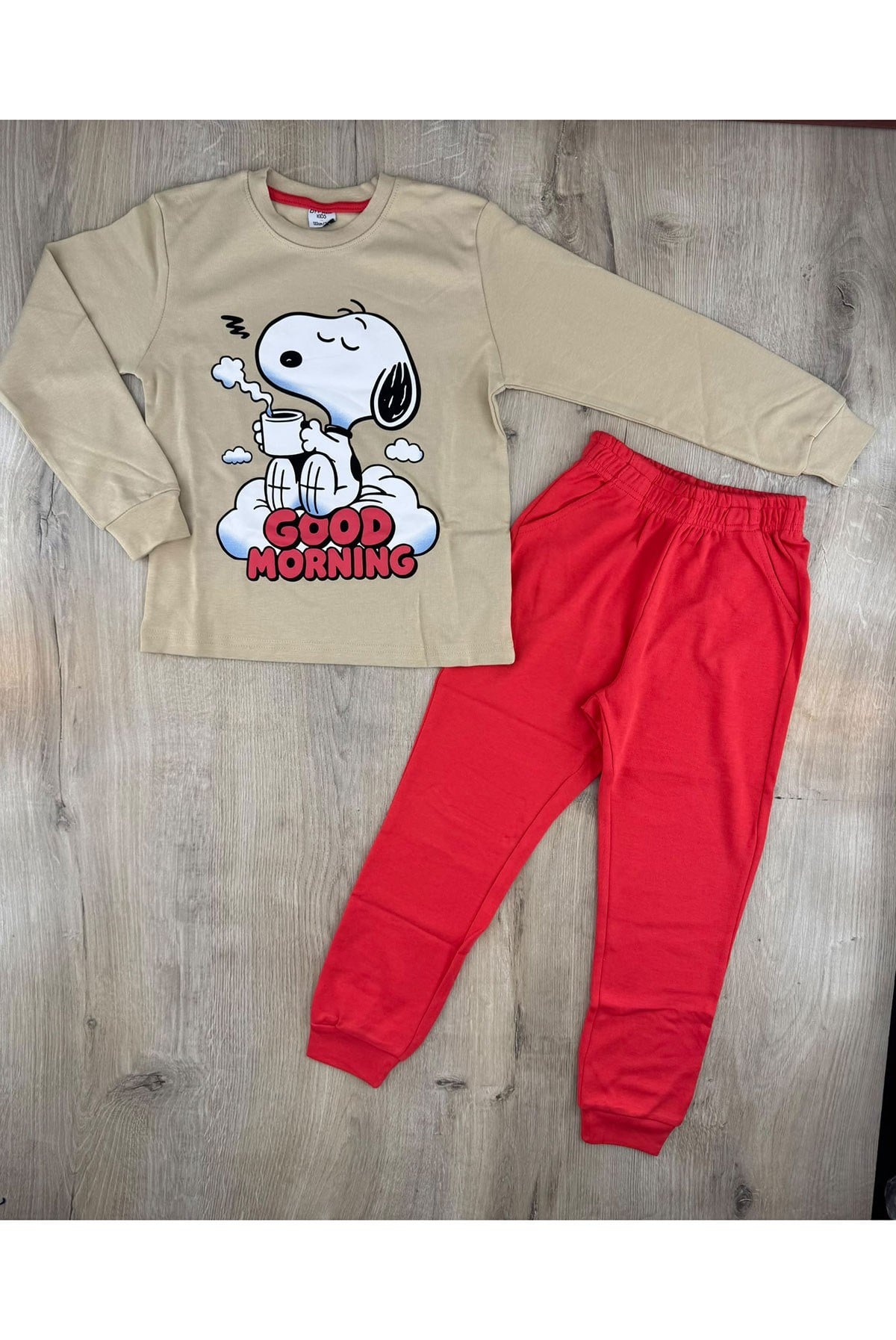 Fred (7-11 Yaş) Sevimli Snoopy Desenli Pijama Takımı
