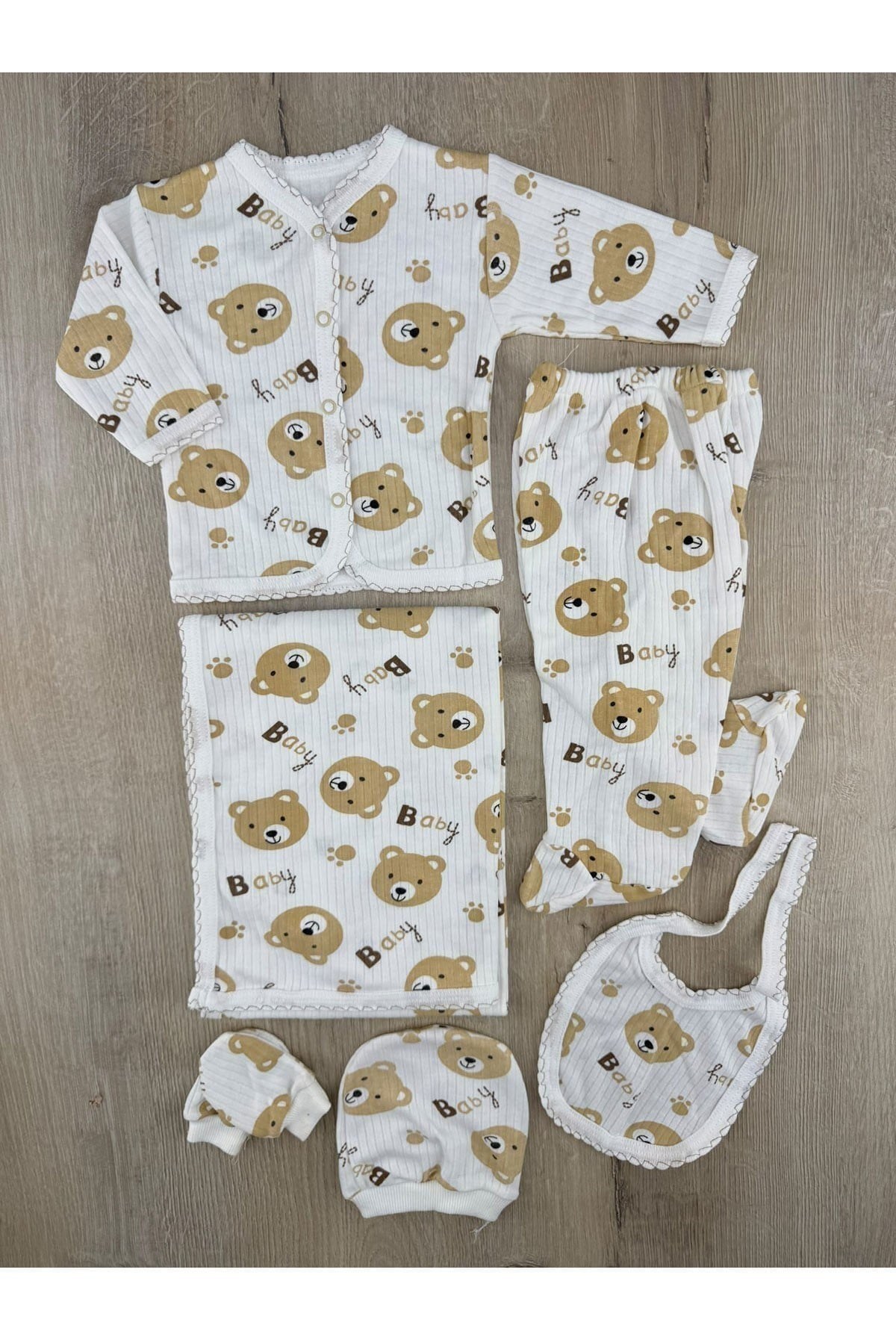 Gonca Bebe (0-3 Ay) Ayıcık Desenli Battaniyeli 6Lı Zıbın Takımı