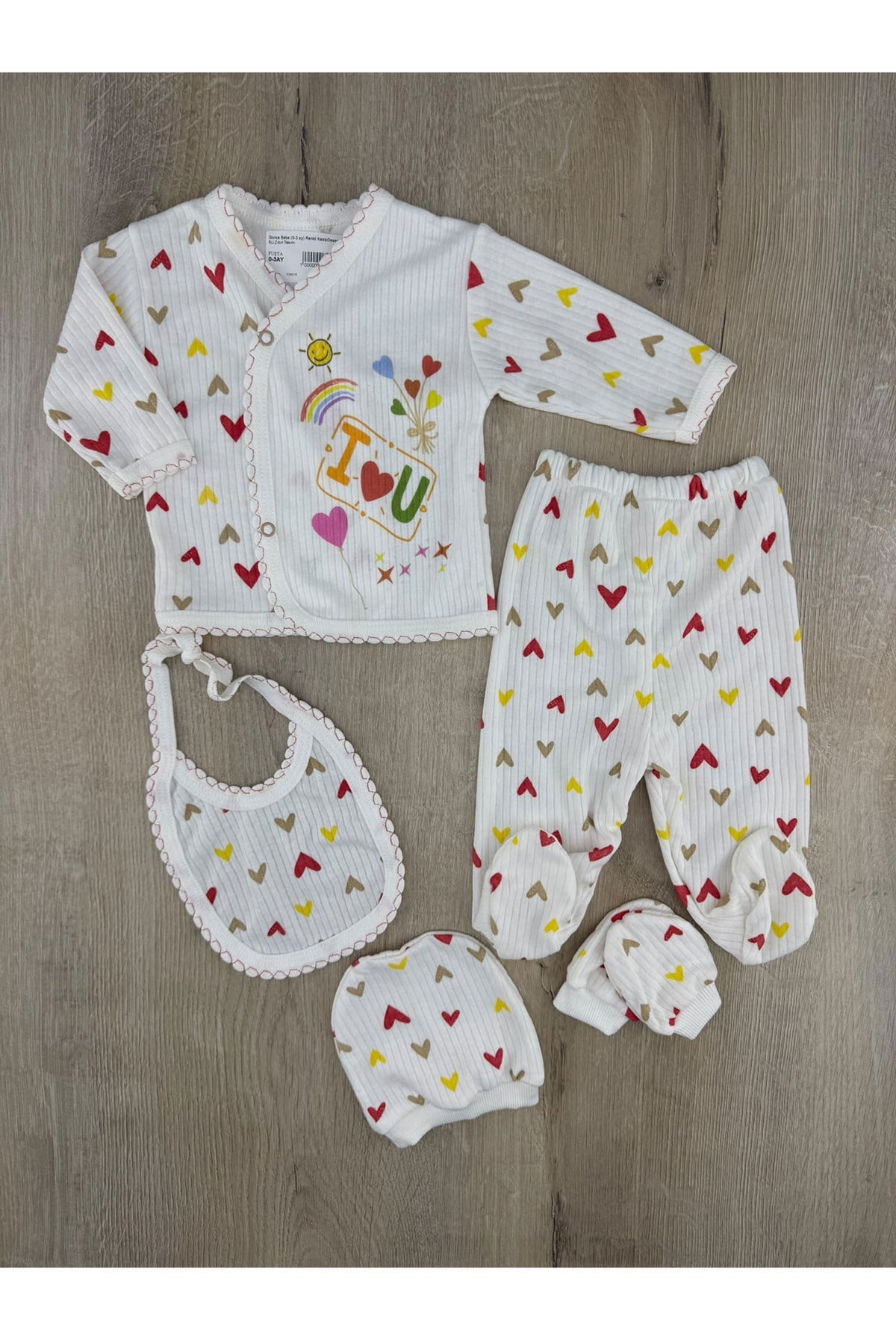 Gonca Bebe (0-3 ay) Renkli Kalp Desenli 5Li Zıbın Takımı