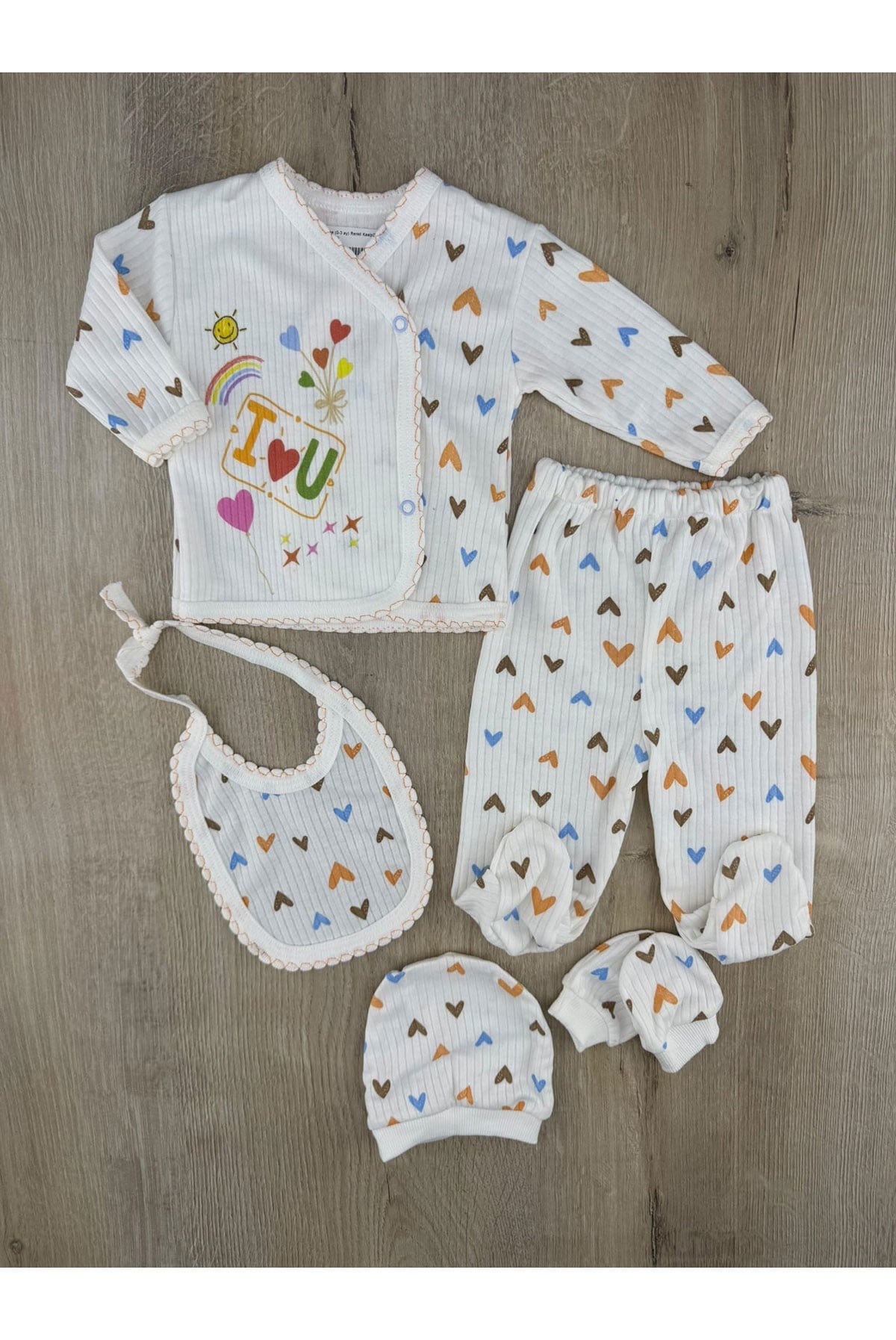 Gonca Bebe (0-3 ay) Renkli Kalp Desenli 5Li Zıbın Takımı