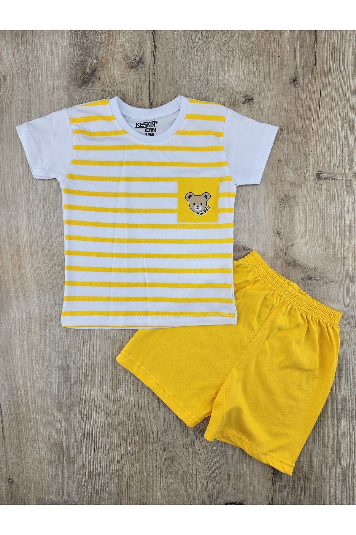Keskincan (2-5 Yaş) Cute Ayıcık Desenli Çizgili Şortlu Takım