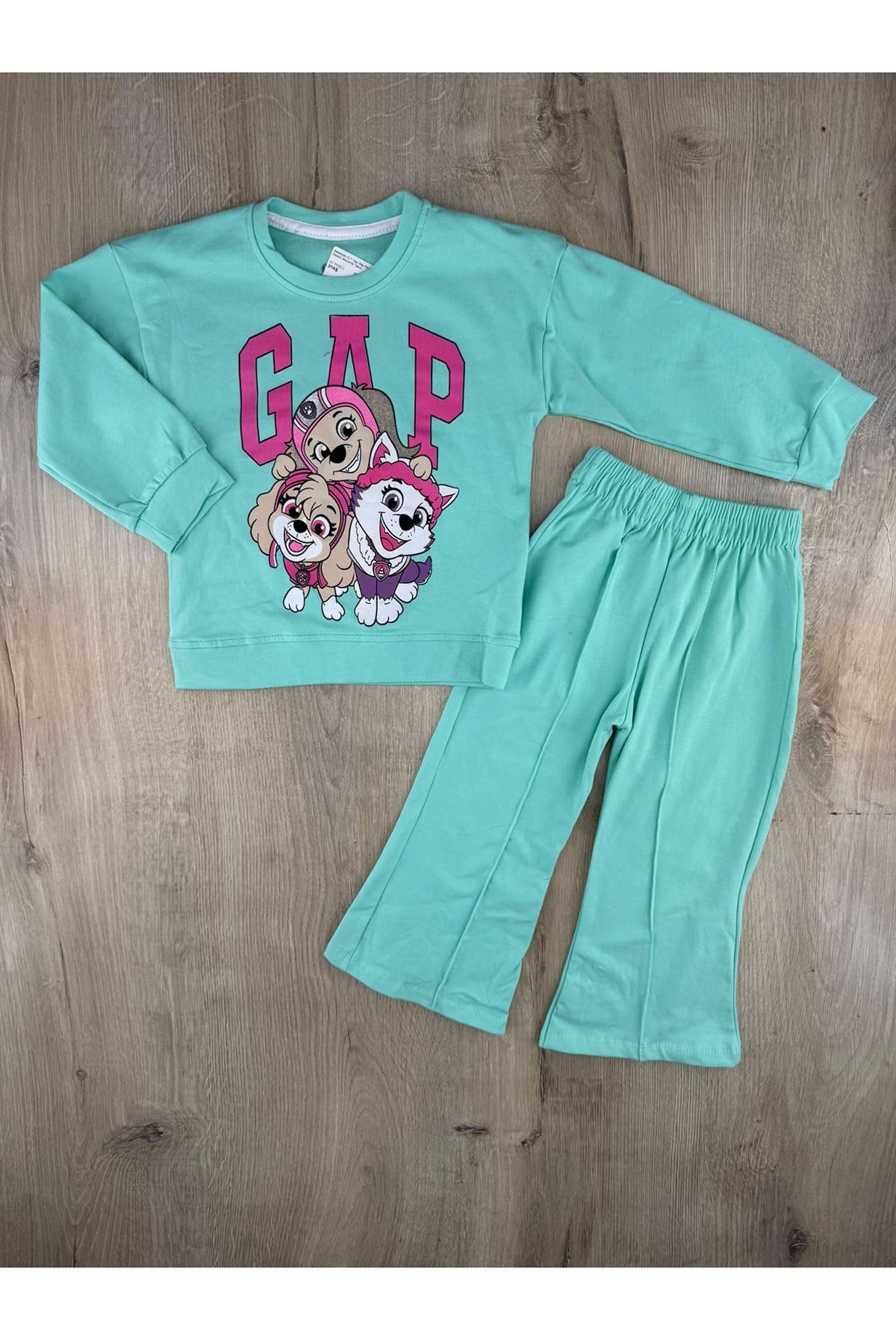 Keskincan (3-7 Yaş) Gap Paw Patrol Desenli Mevsimlik Takım