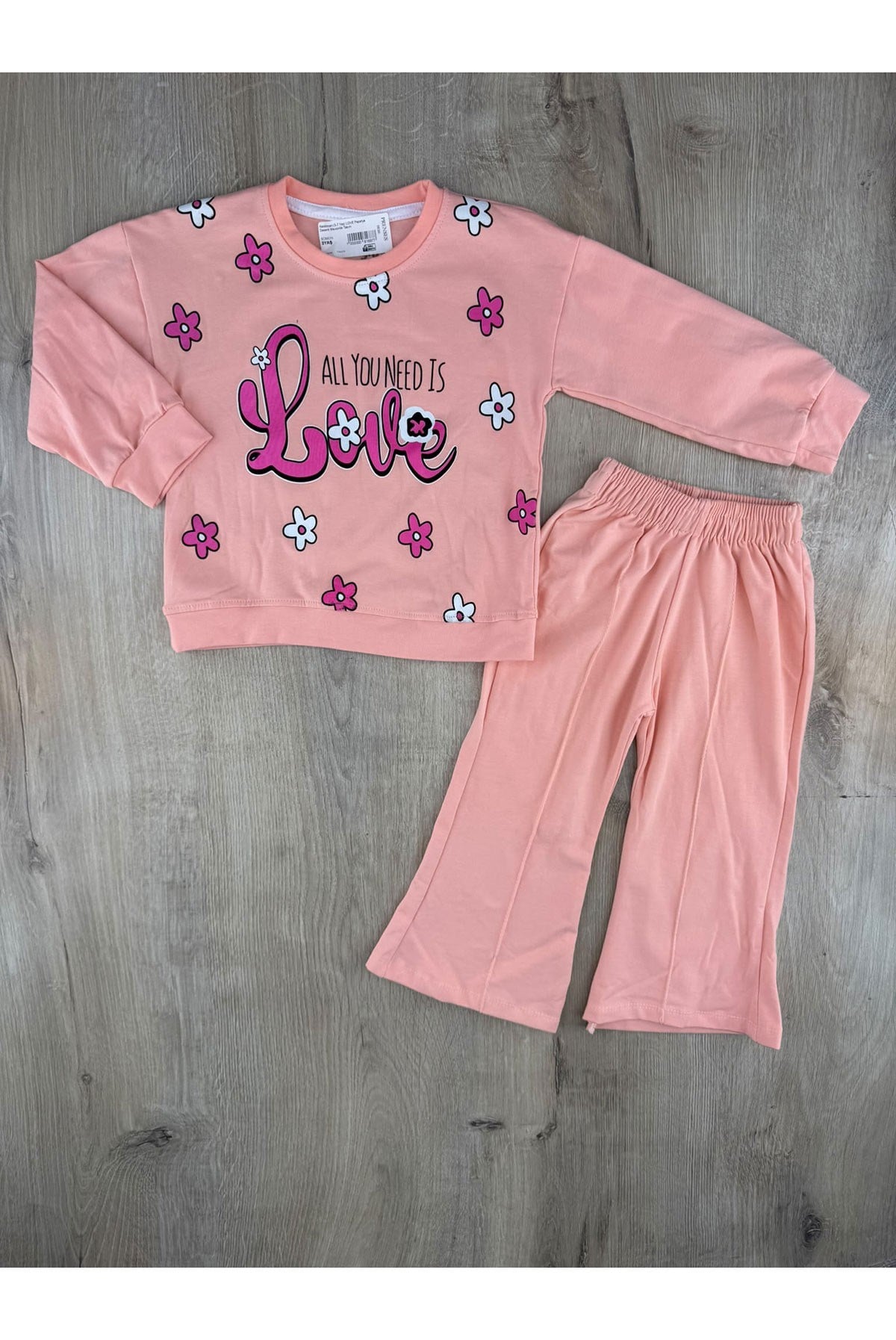 Keskincan (3-7 Yaş) LOVE Papatya Desenli Mevsimlik Takım